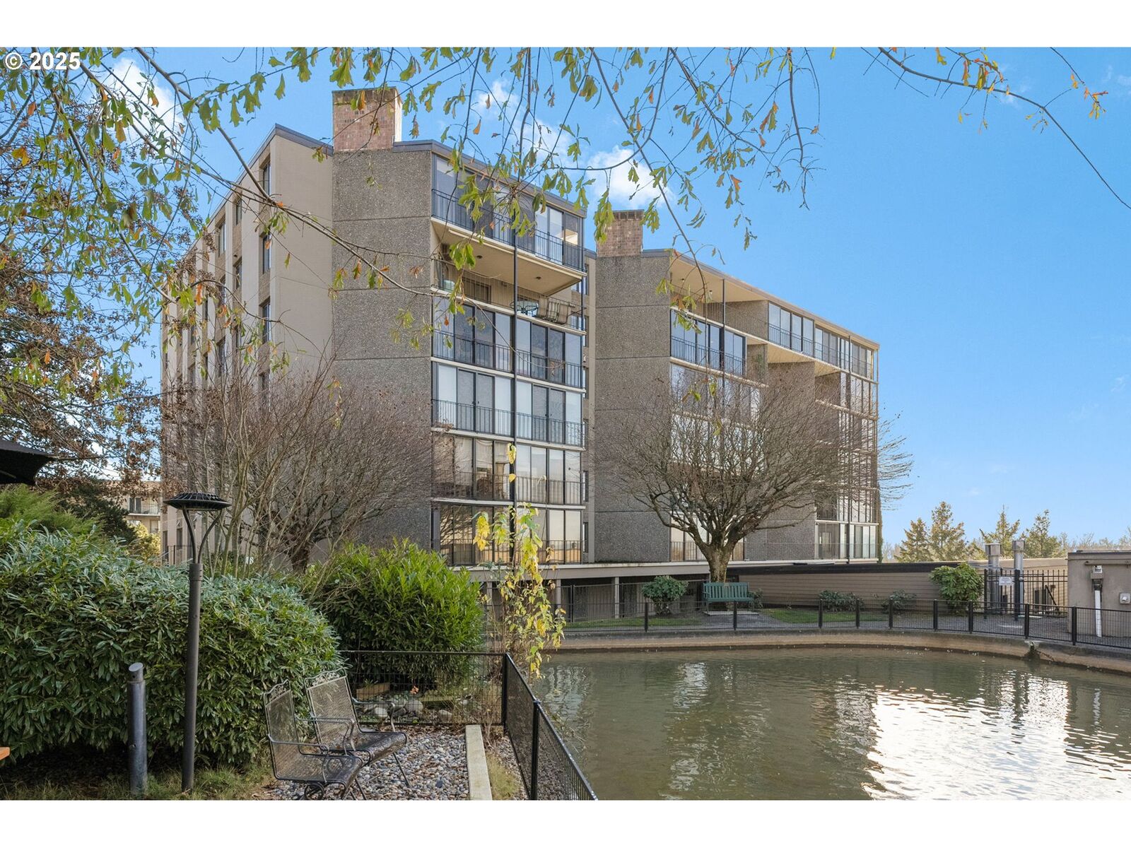 Property Photo:  5545 E Evergreen Blvd 6503  WA 98661 