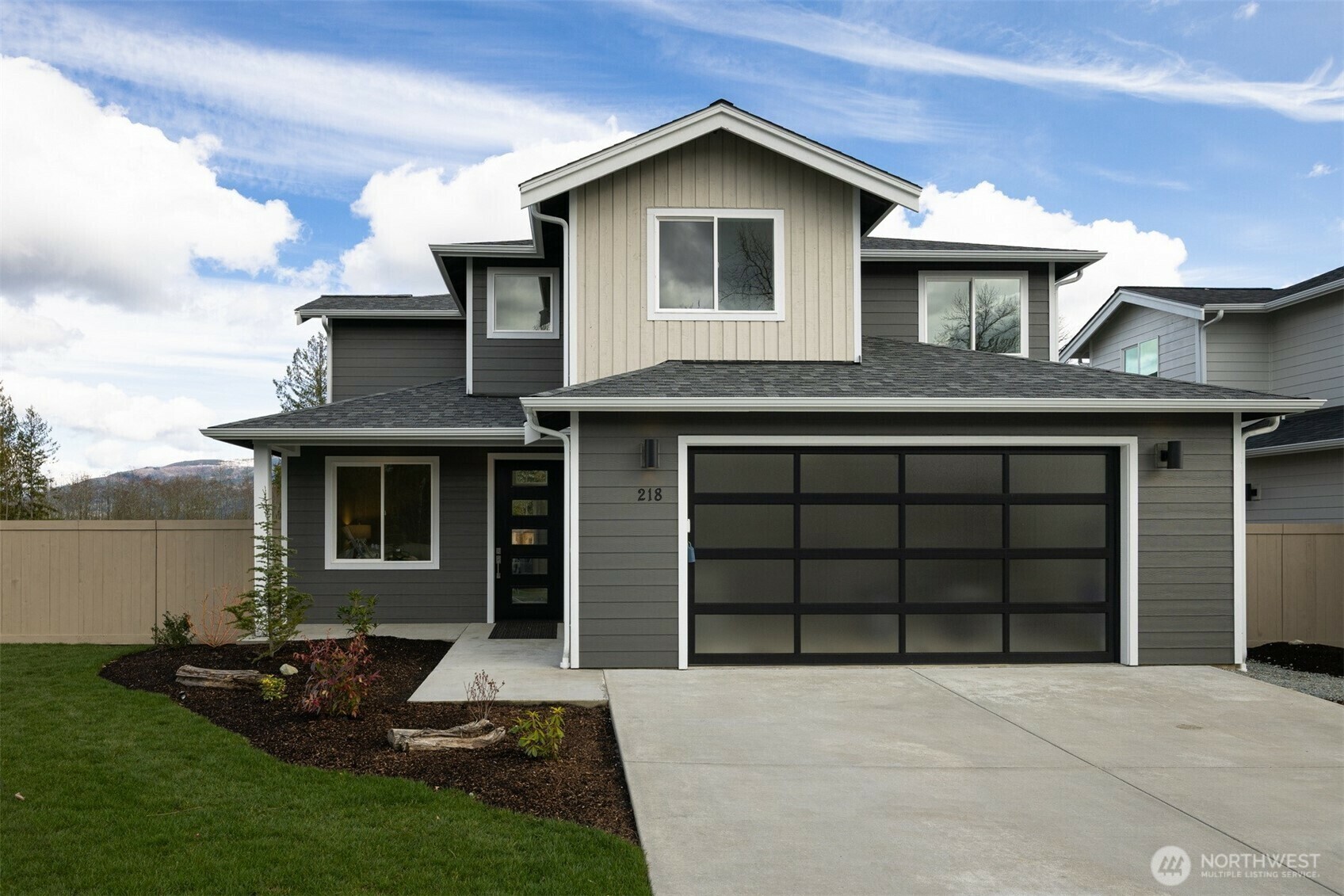 Property Photo: 218 N 54th Place WA 98273