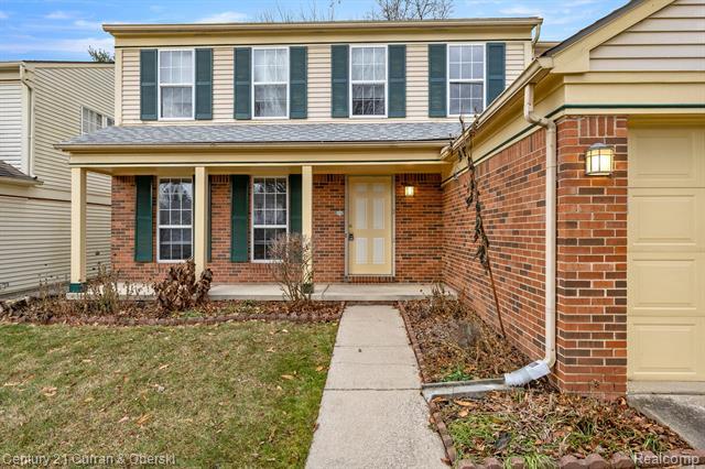 Property Photo: 3052 Turnberry Lane E MI 48108