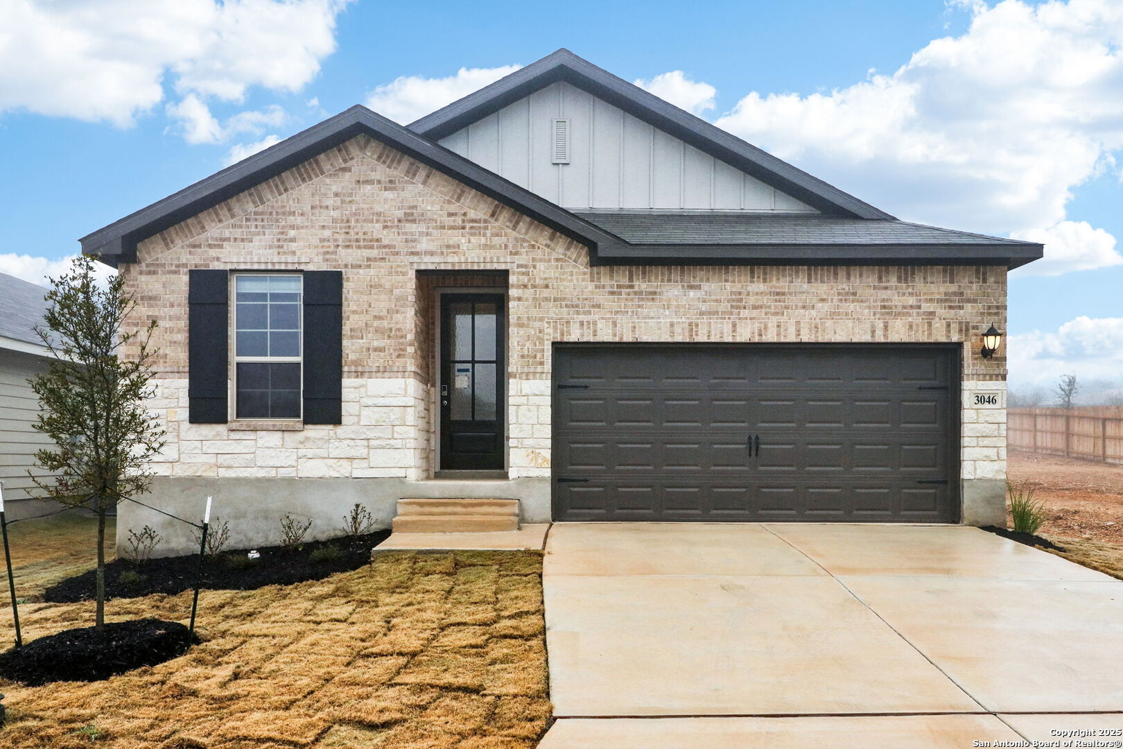 Property Photo: 3046 Charyn Way TX 78132
