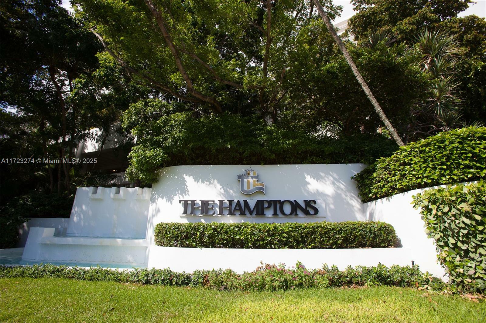 Property Photo: 20281 E Country Club Dr M6 FL 33180