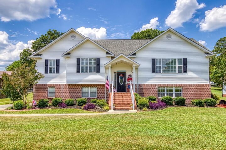 2865 English Valley Lane  Sevierville TN 37876 photo