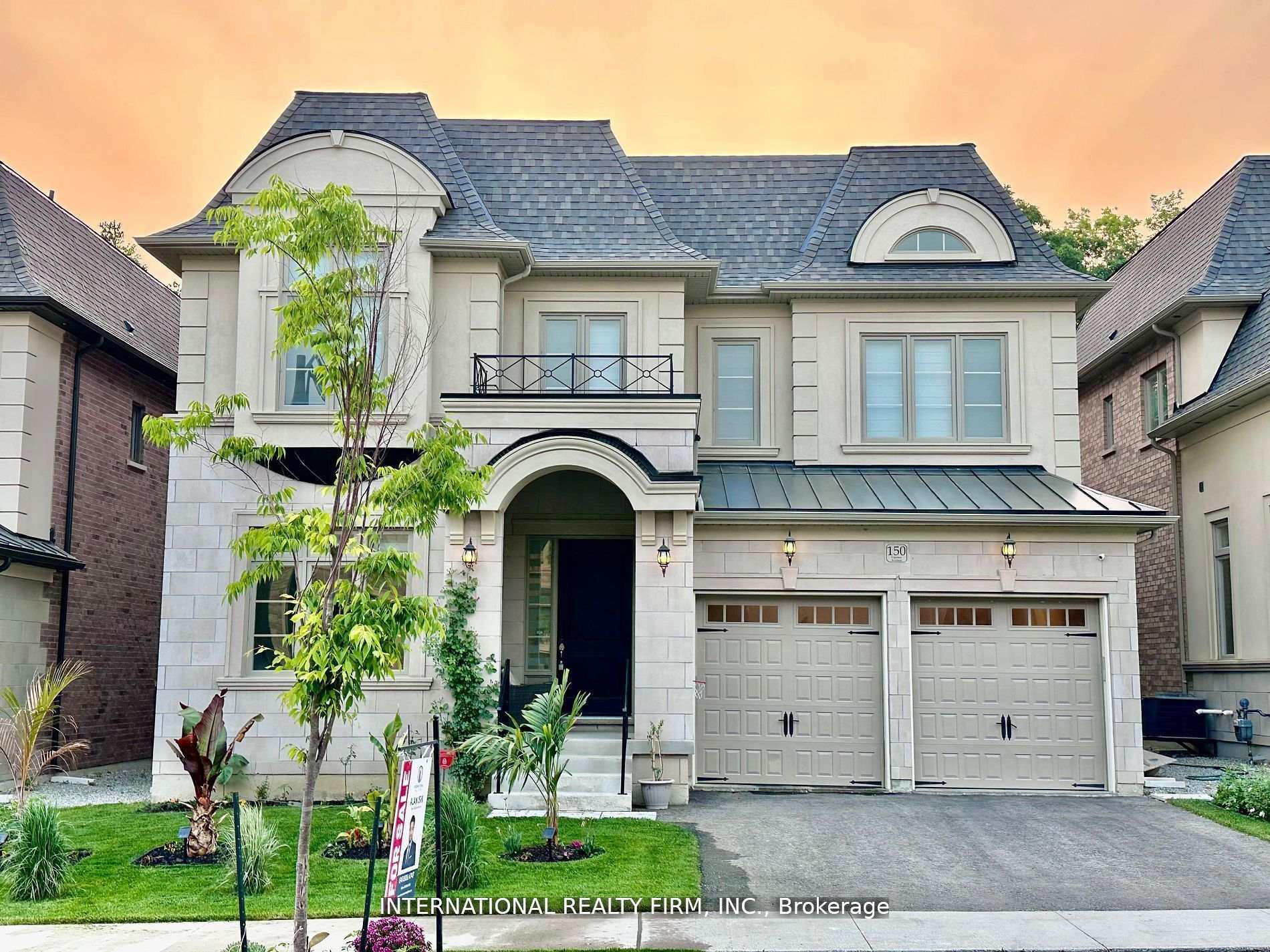 Property Photo: 150 Cannes Avenue ON L4H 5A8