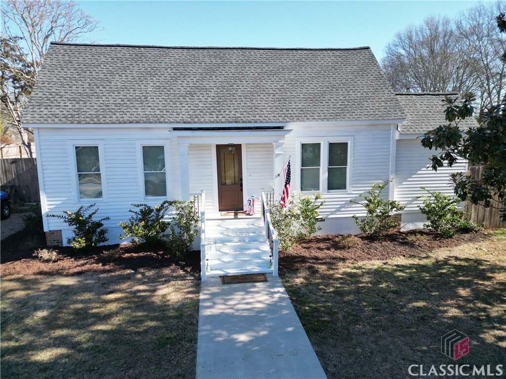 Property Photo:  4970 Macon Highway  GA 30621 