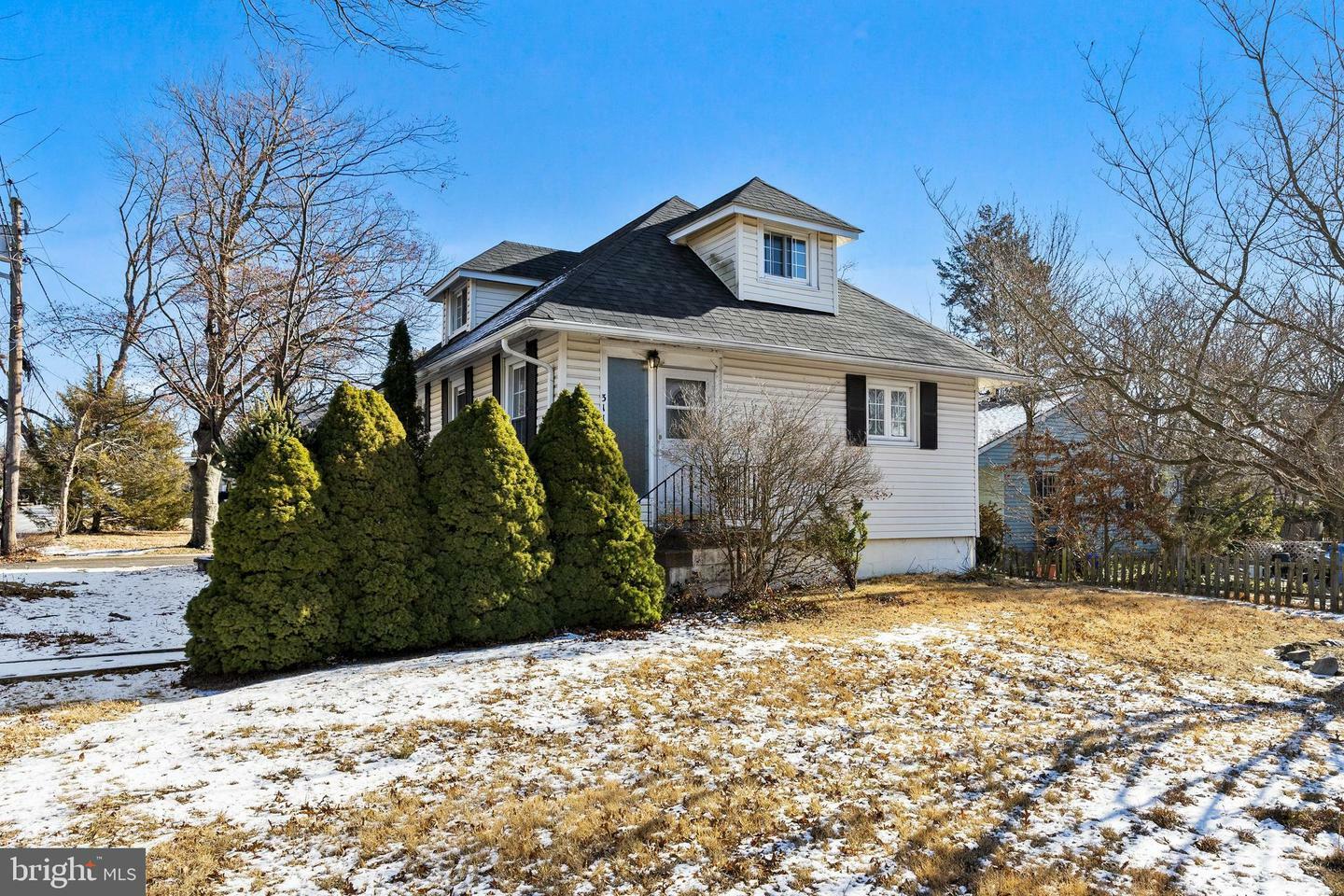 Property Photo:  311 Railroad Boulevard  NJ 08003 