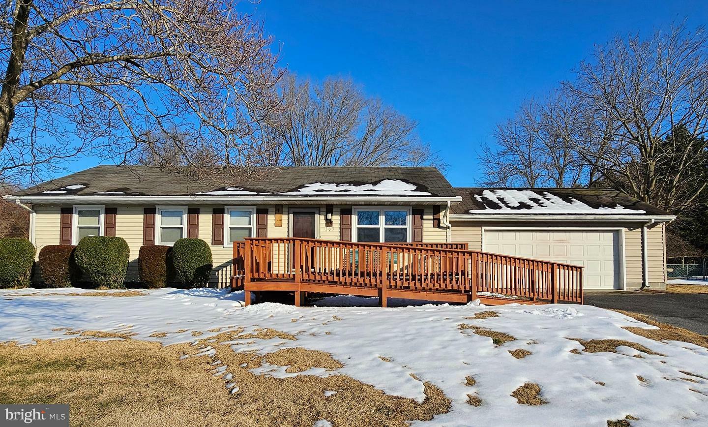 Property Photo:  307 Brookview Drive  MD 21804 