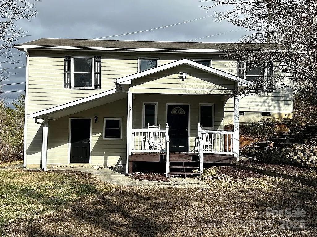 Property Photo: 993 Old Marshall Highway NC 28804