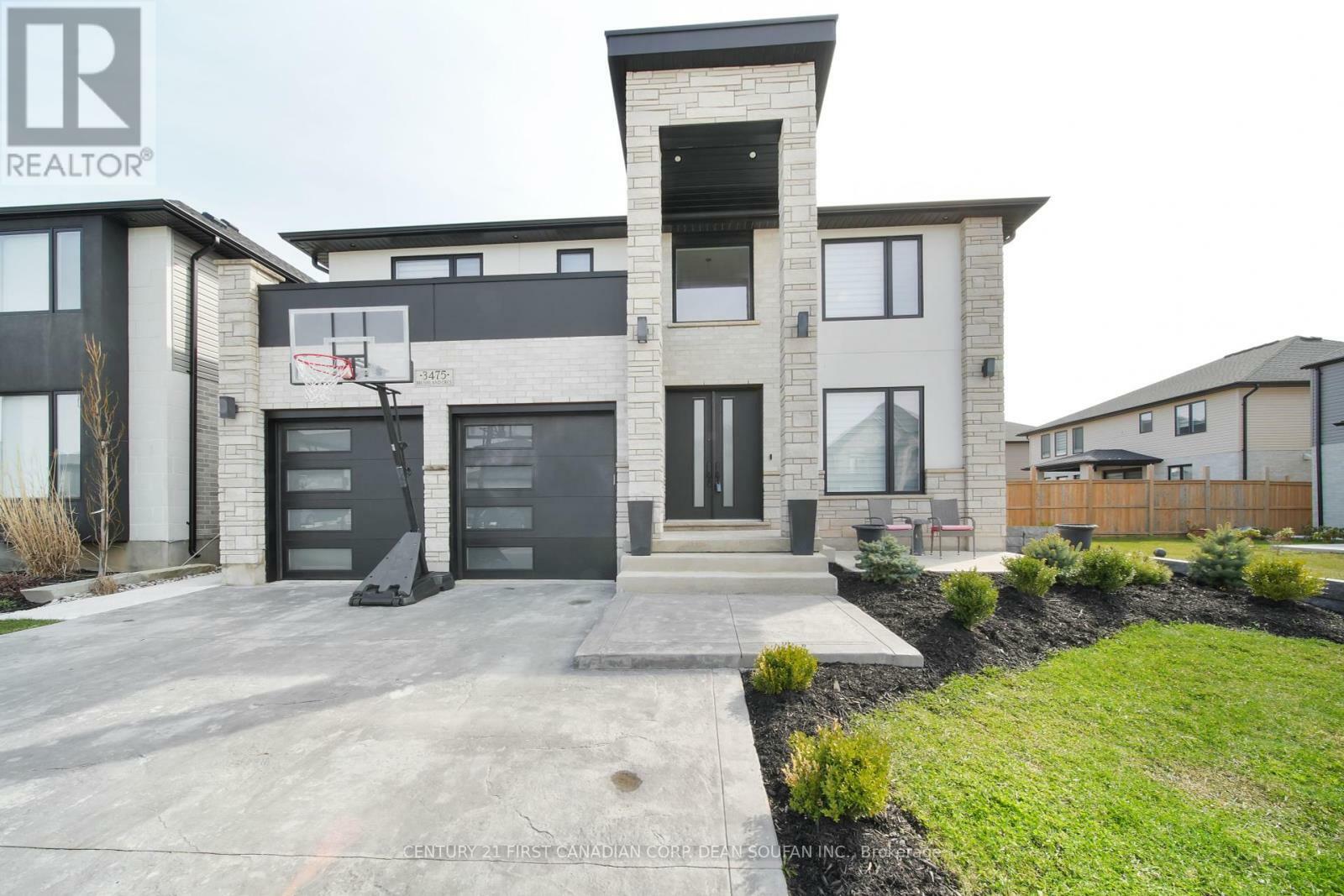 Property Photo: 3475 Brushland Crescent ON N6P 0H2