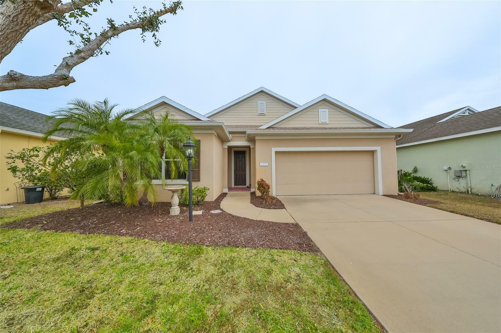 1479 Blue Horizon Circle  Bradenton FL 34208 photo