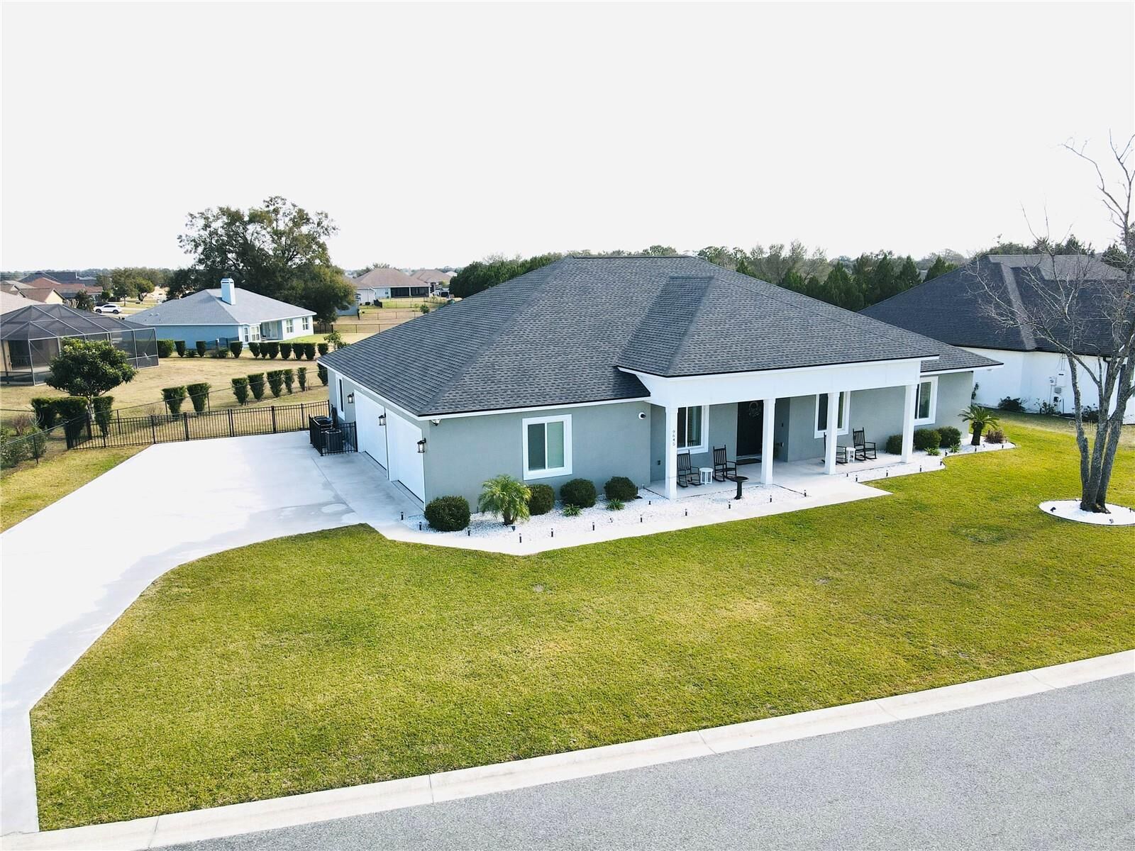 Property Photo: 9645 SE 61st Terrace FL 34420