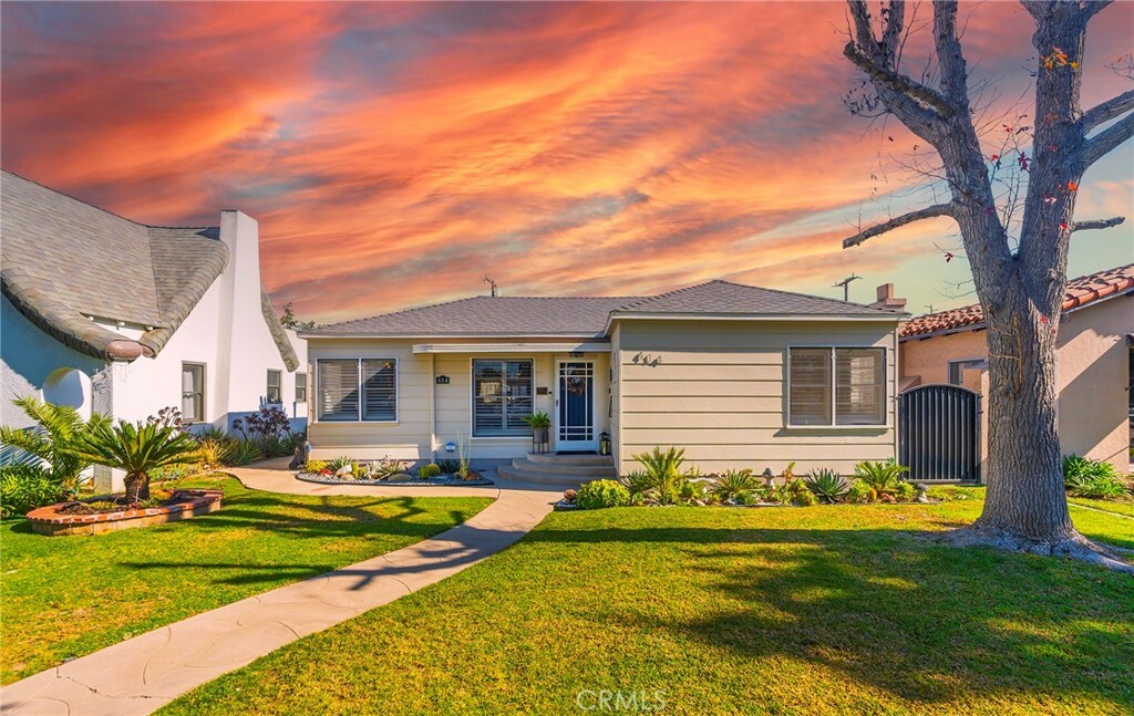 Property Photo:  414 S Ohio Street  CA 92805 