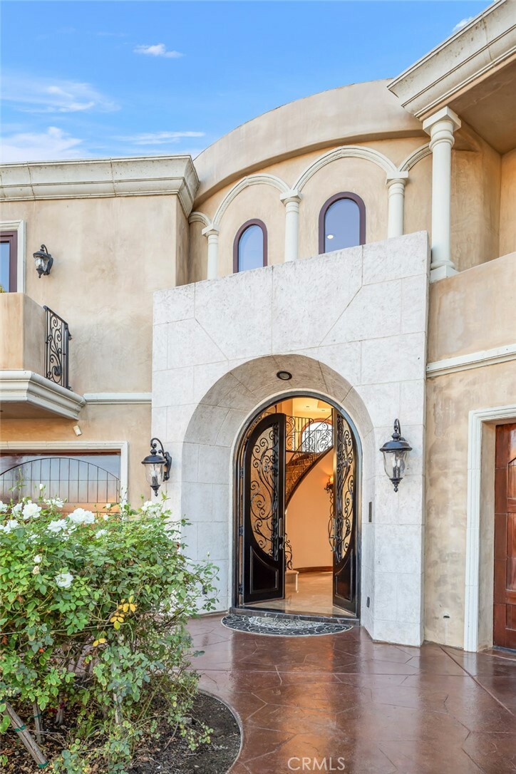 Property Photo:  22485 Whirlaway Court  CA 92587 