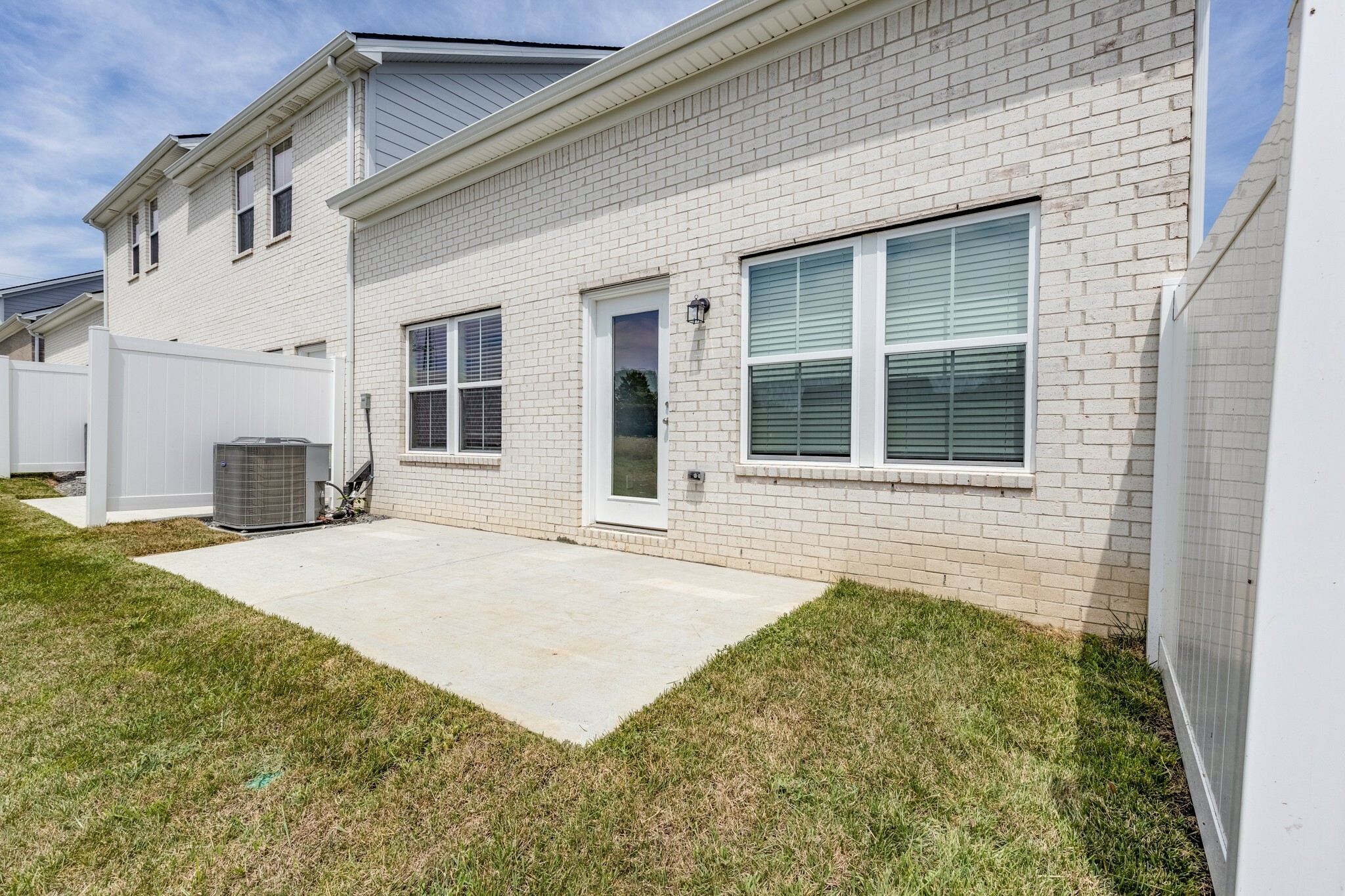 Property Photo:  204 Douglas Bend Rd 1906  TN 37066 