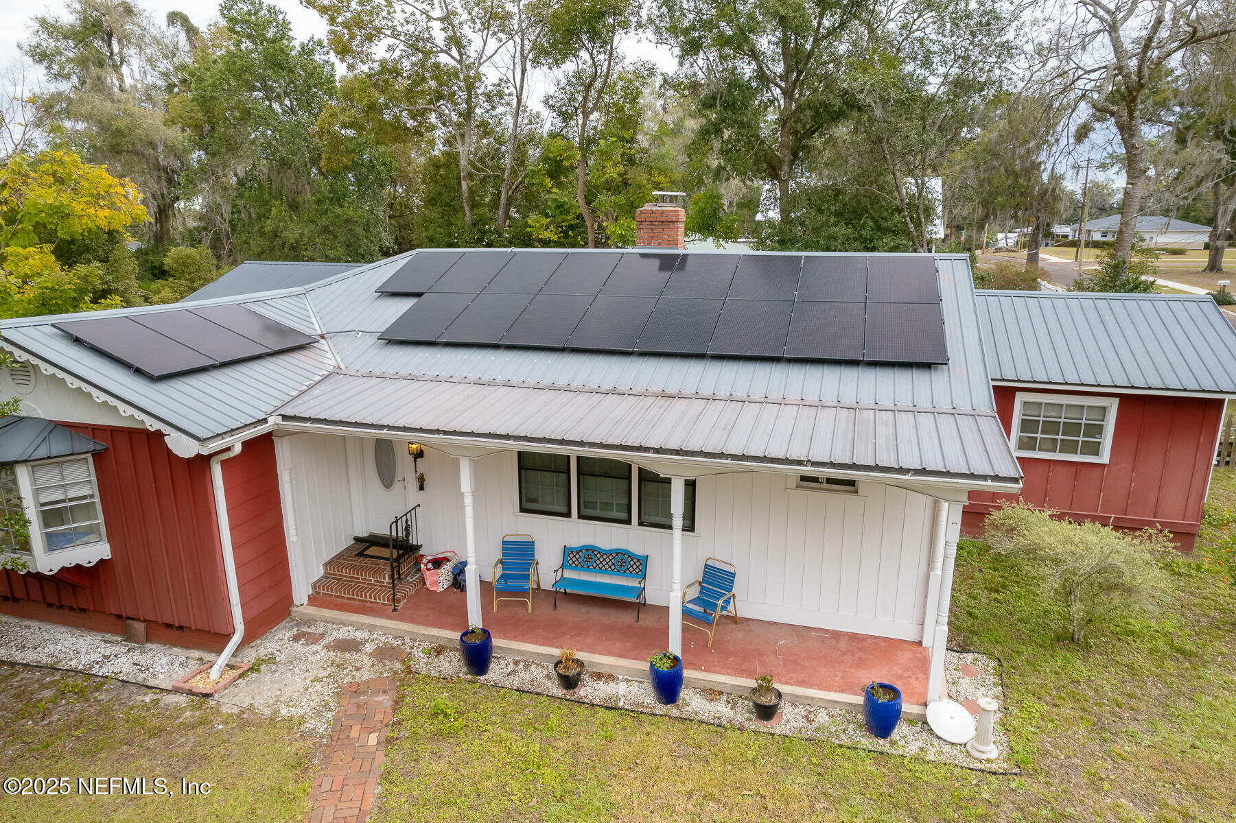 Property Photo:  425 S 19th Street  FL 32177 