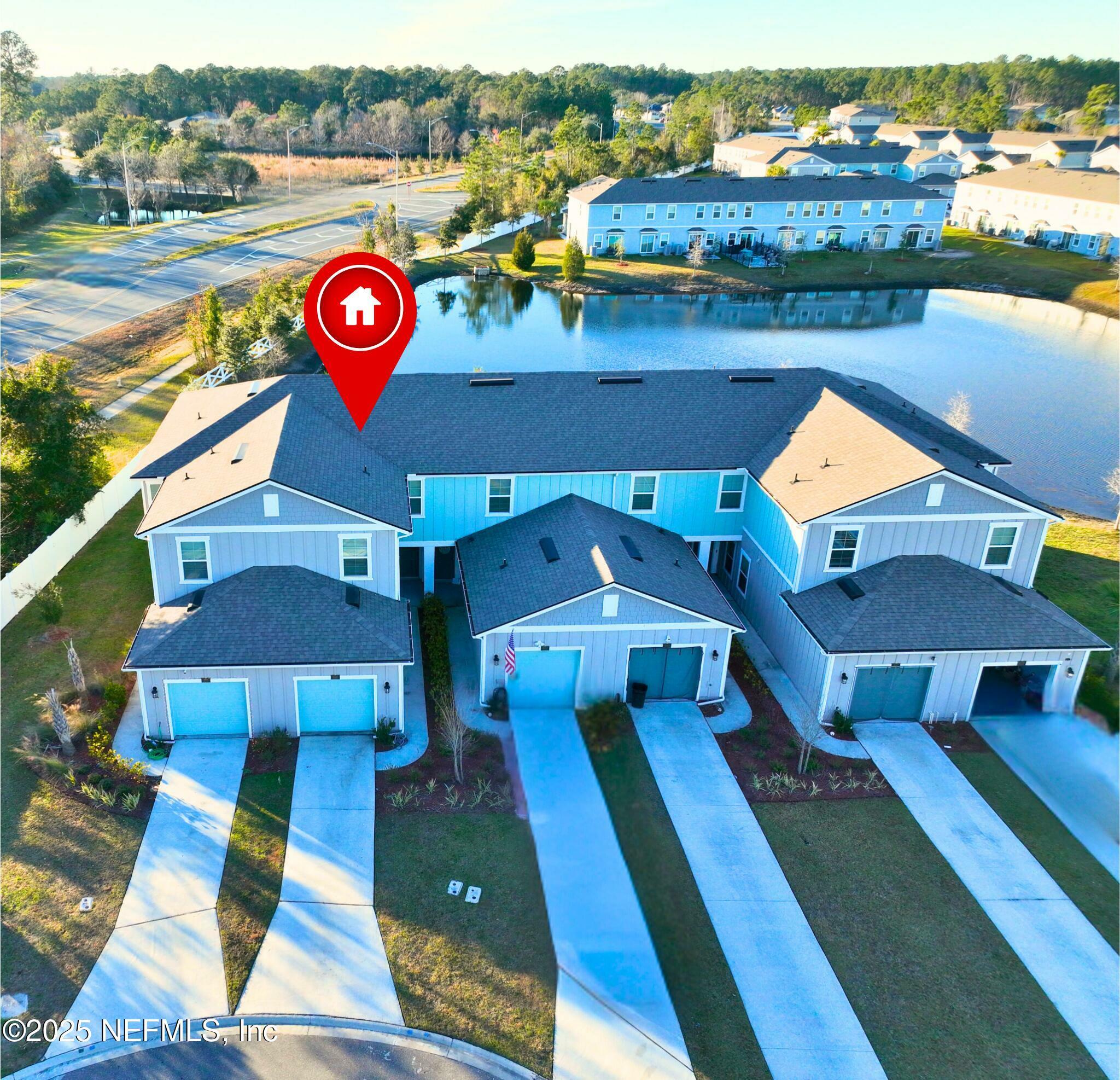 Property Photo:  986 Observatory Parkway  FL 32218 