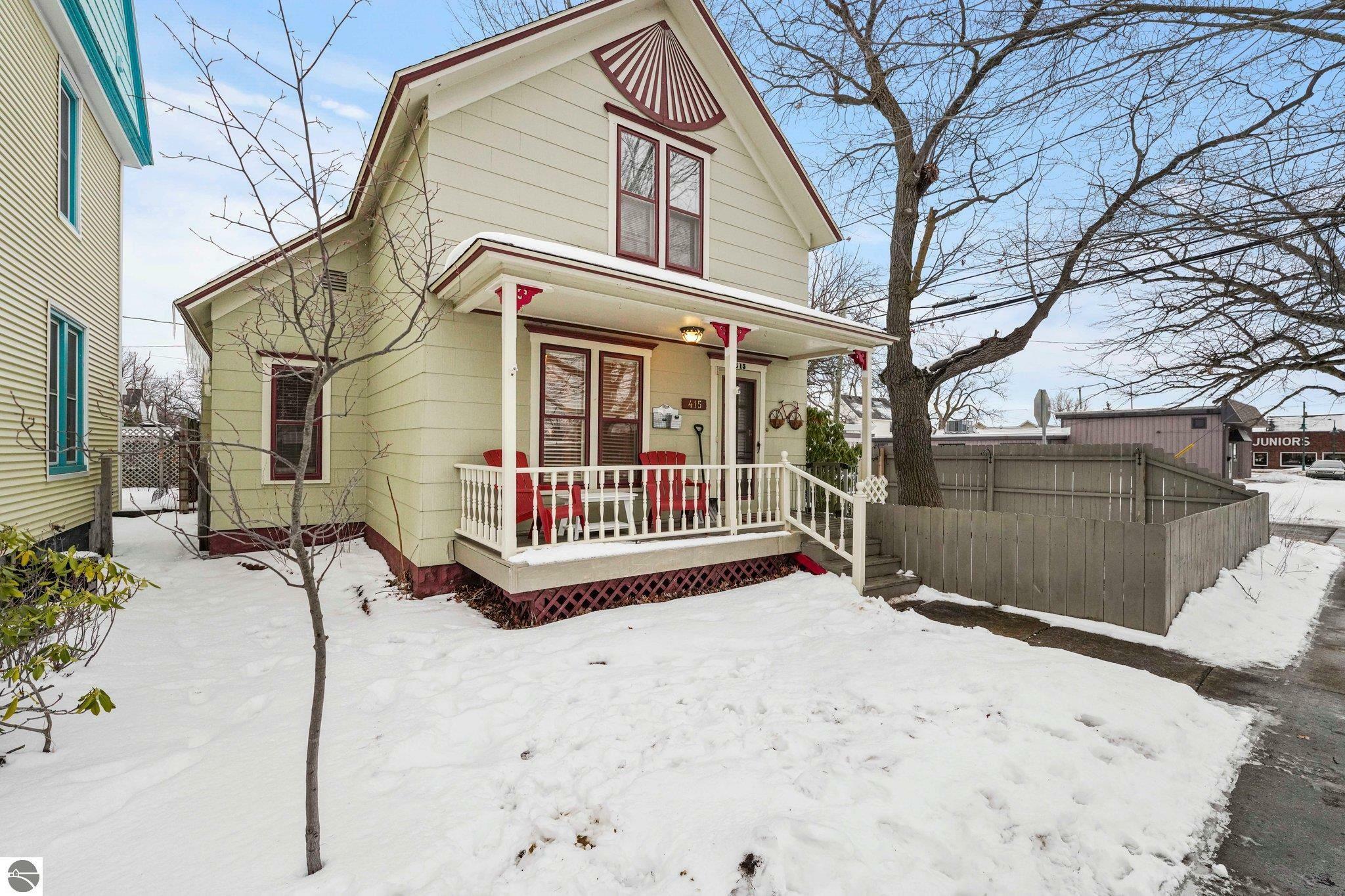 Property Photo:  415 Franklin Street  MI 49686 