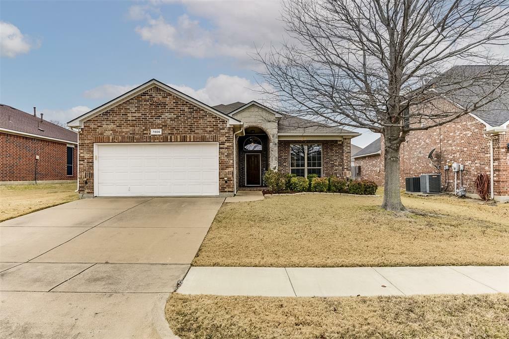 Photo de la propriété:  7806 Roswell Court  TX 76002 