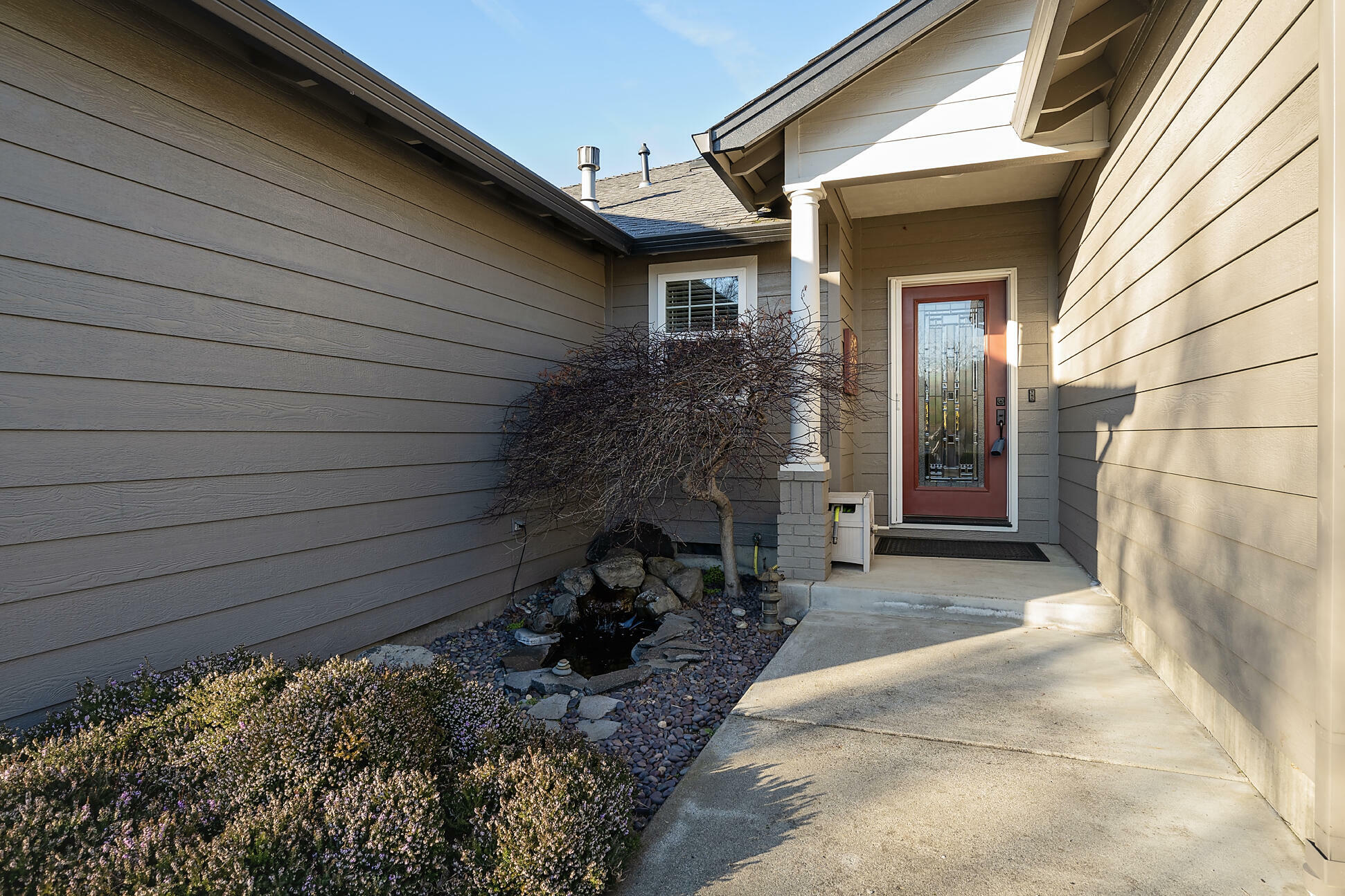 Property Photo:  3427 Silverbirch Court  OR 97504 