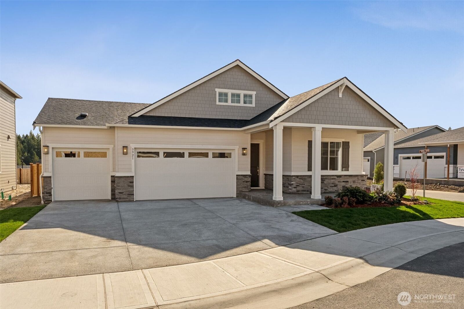 Property Photo:  5921  Thornhill Avenue SW 293  WA 98367 