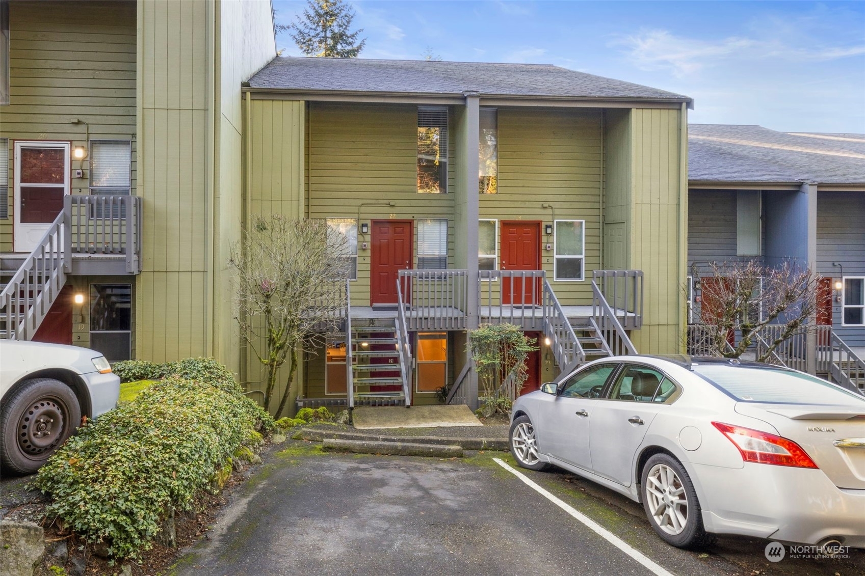 Property Photo: 500 National Avenue 21 WA 98312