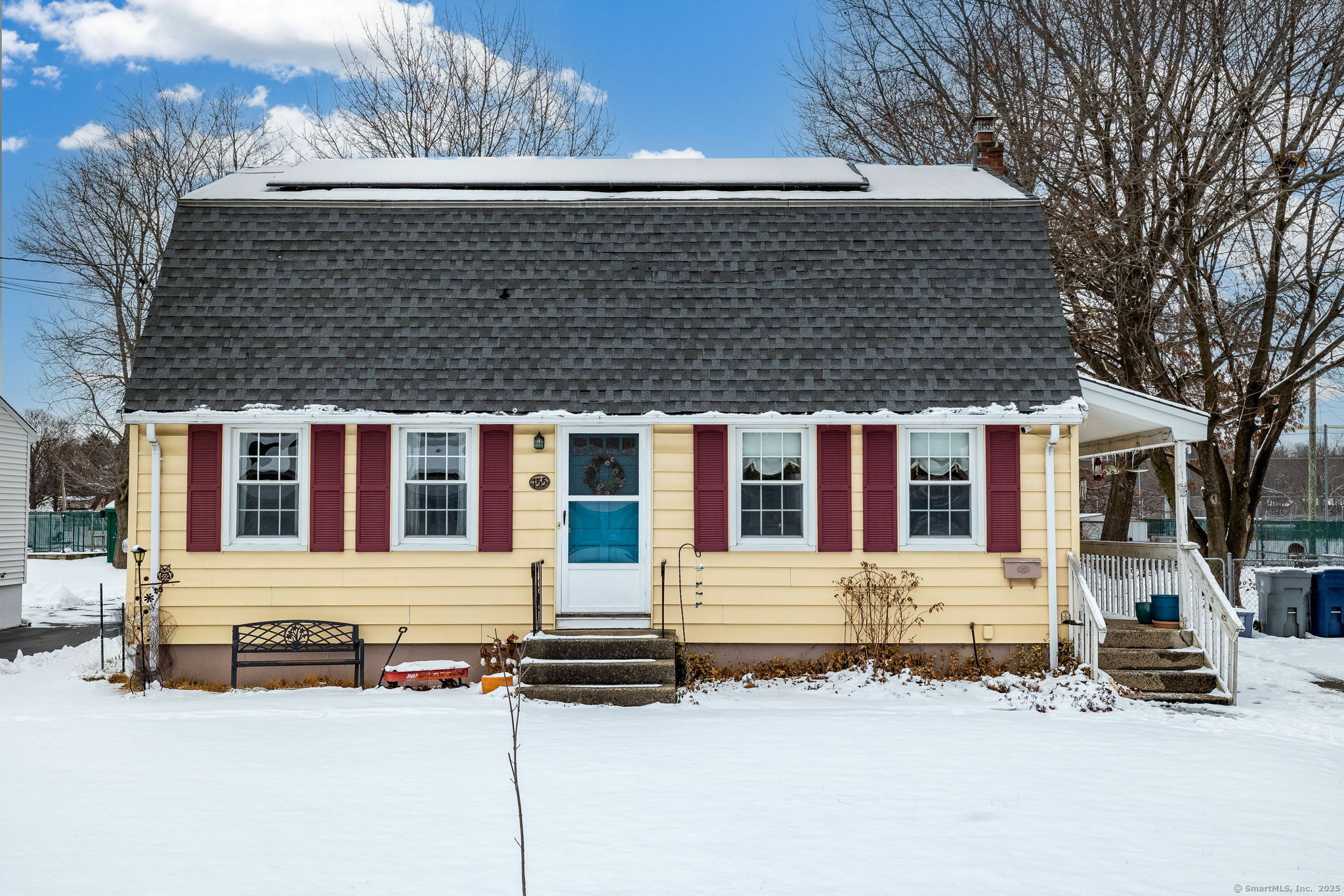 Property Photo: 155 Tomlinson Avenue CT 06062