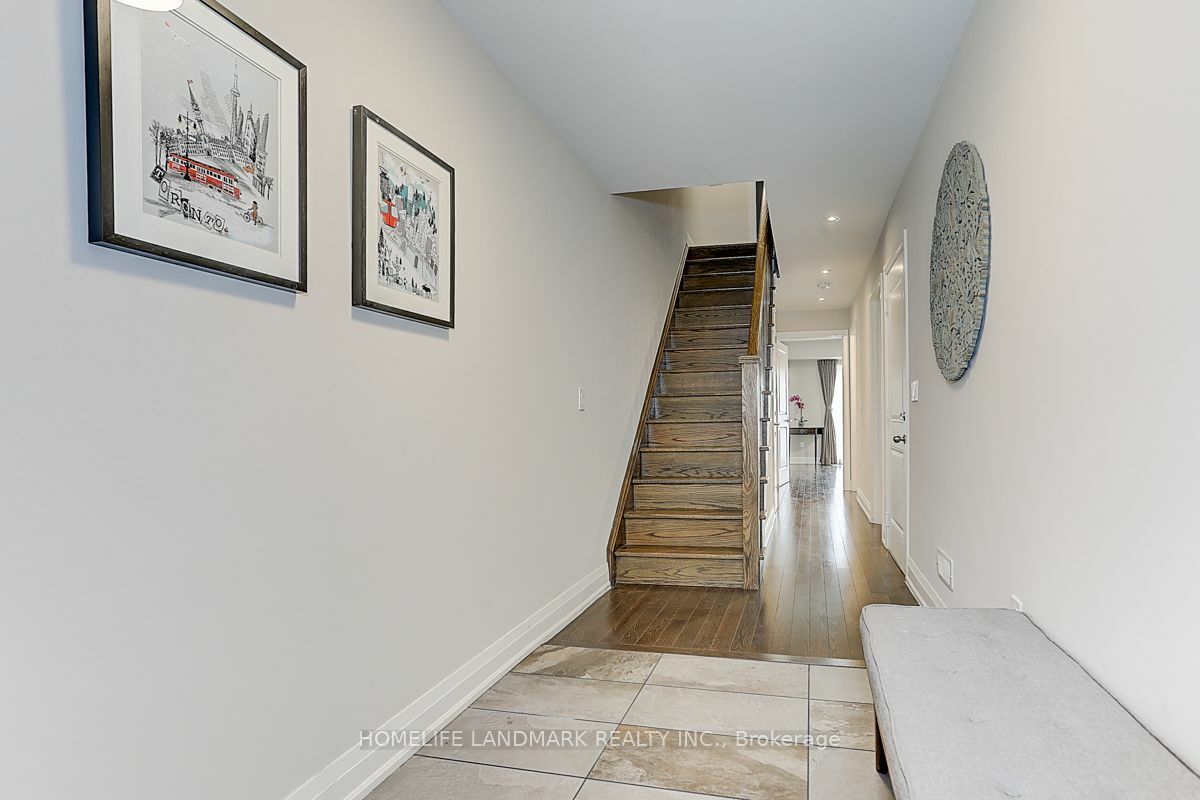 Property Photo:  28 McGurran Lane  ON L4B 0G8 