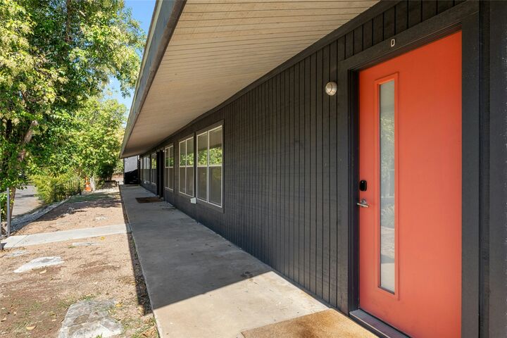 Property Photo:  2201 Leon Street D  TX 78705 