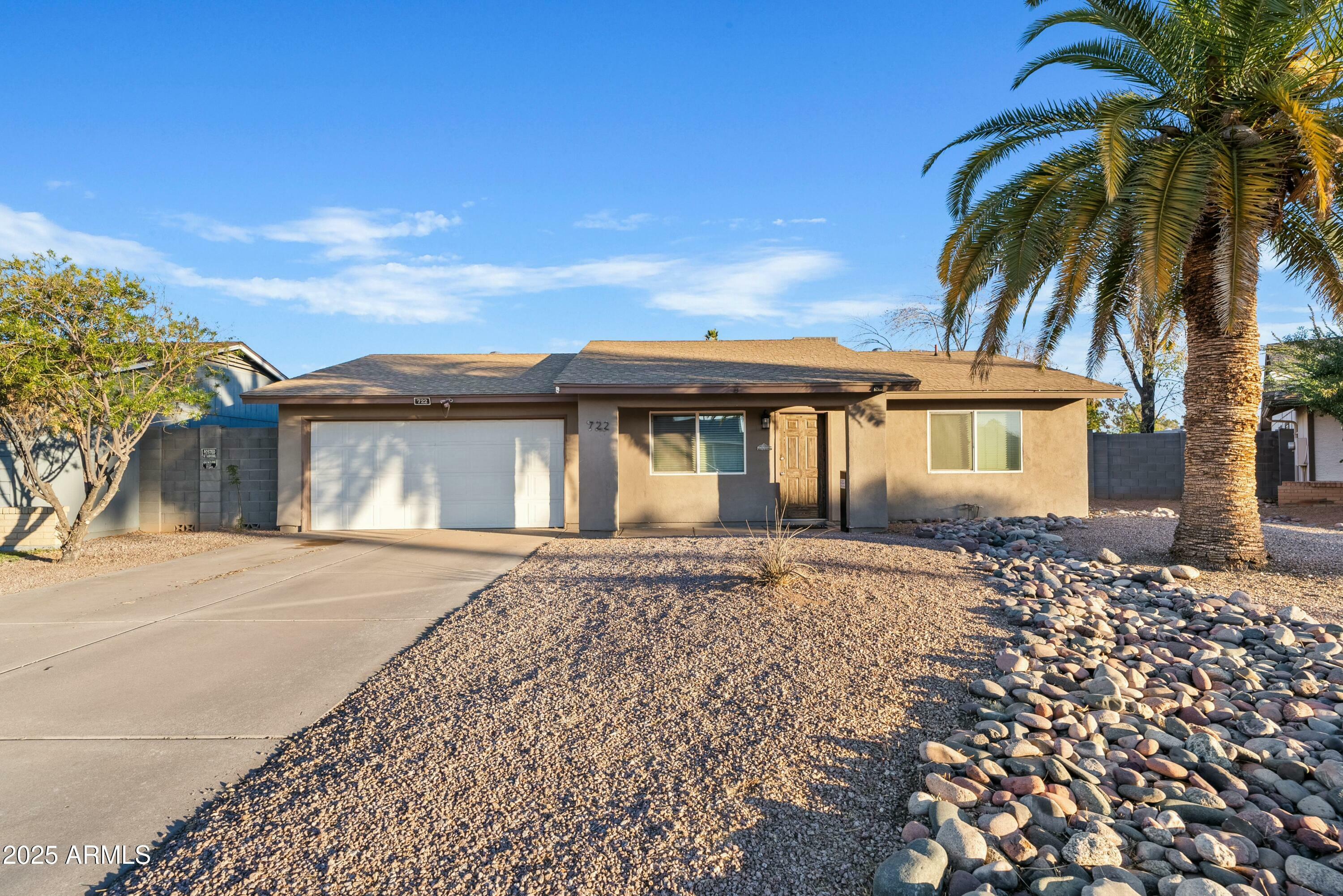 Property Photo:  722 W Rosal Place  AZ 85225 