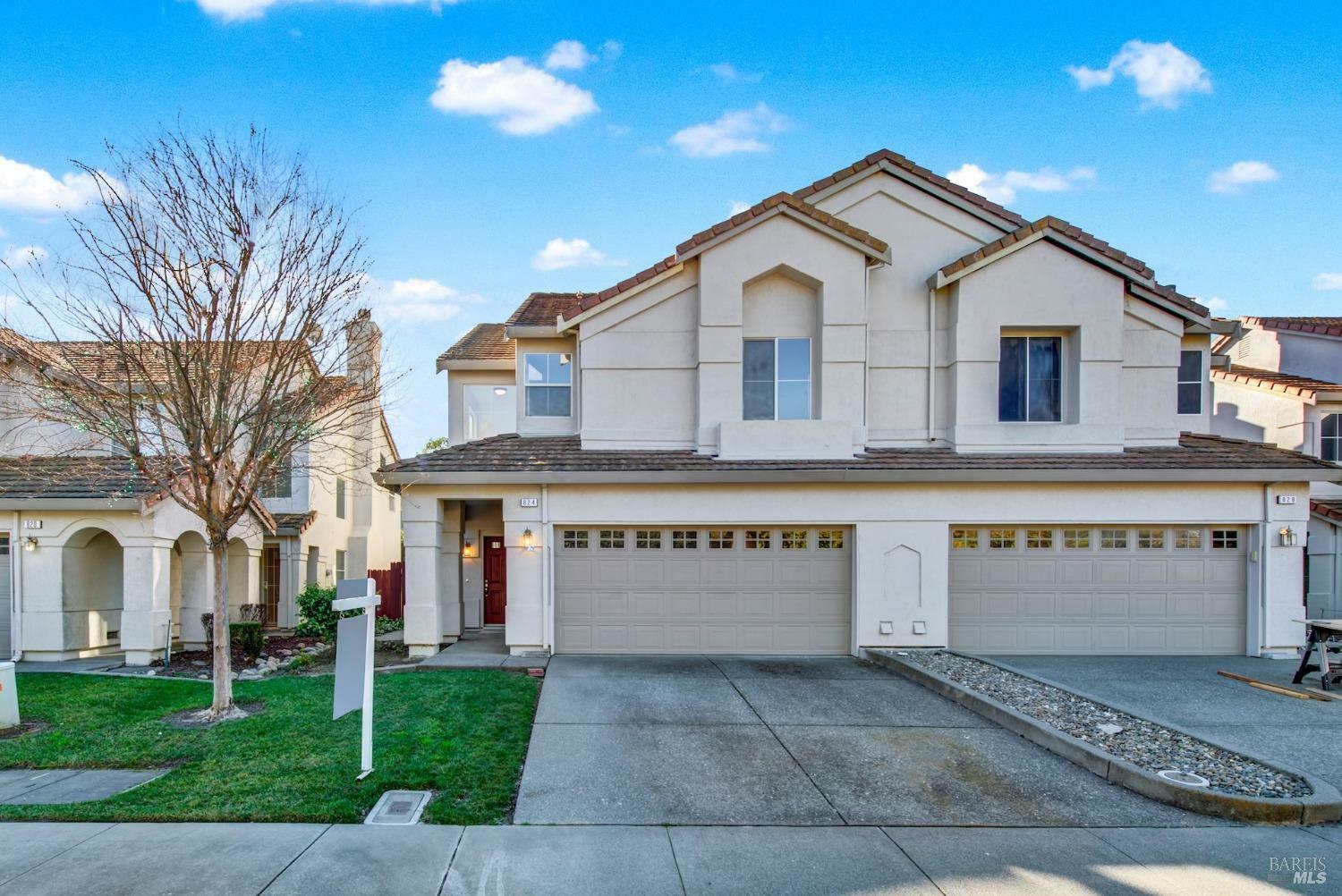 Property Photo:  824 Syracuse Drive  CA 95687 