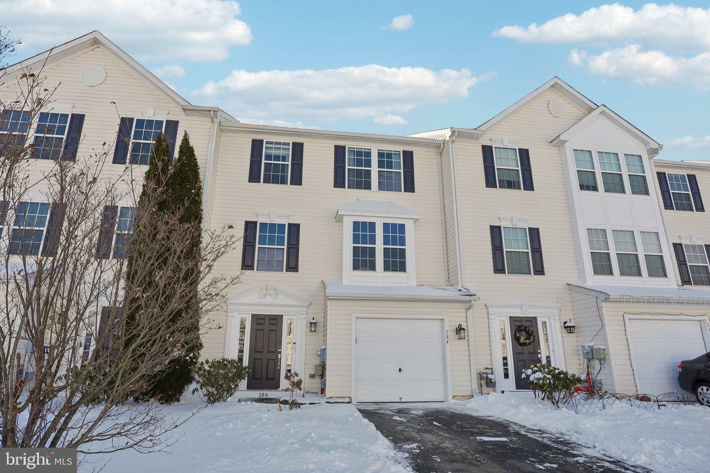 Property Photo:  184 S Savanna Drive  PA 19465 