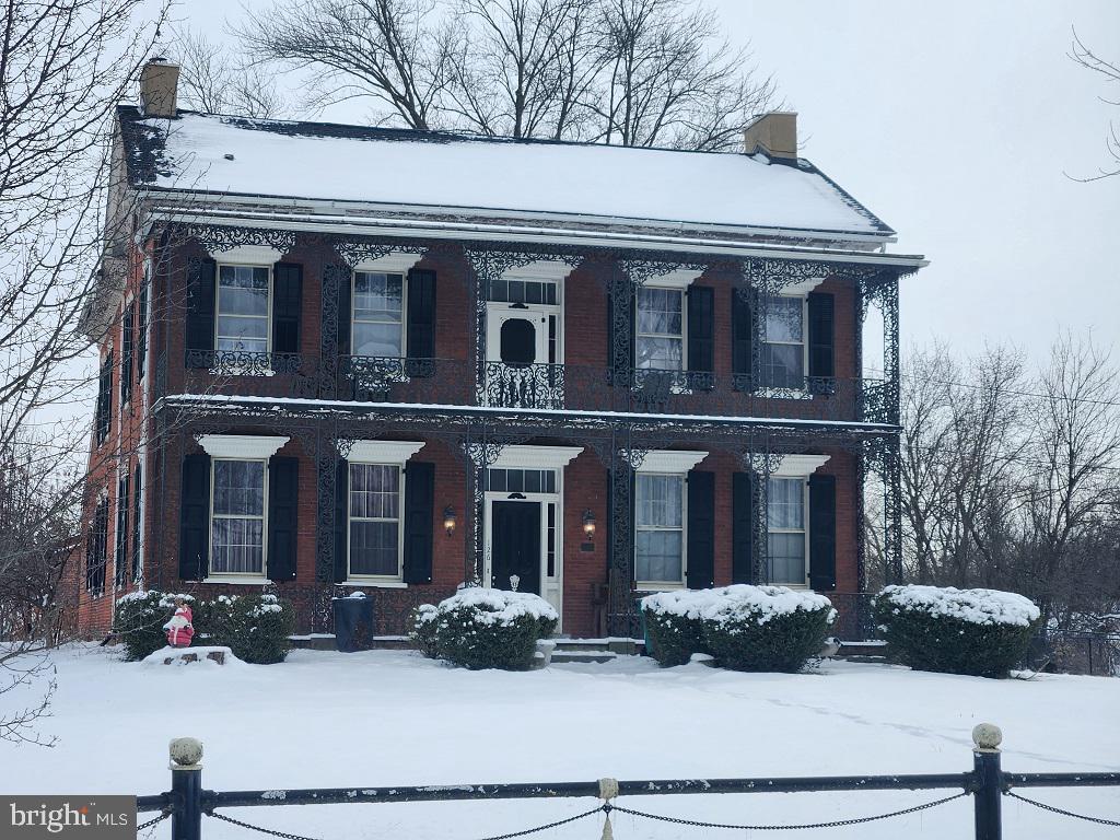 Property Photo: 126 Harrisburg Street PA 17372