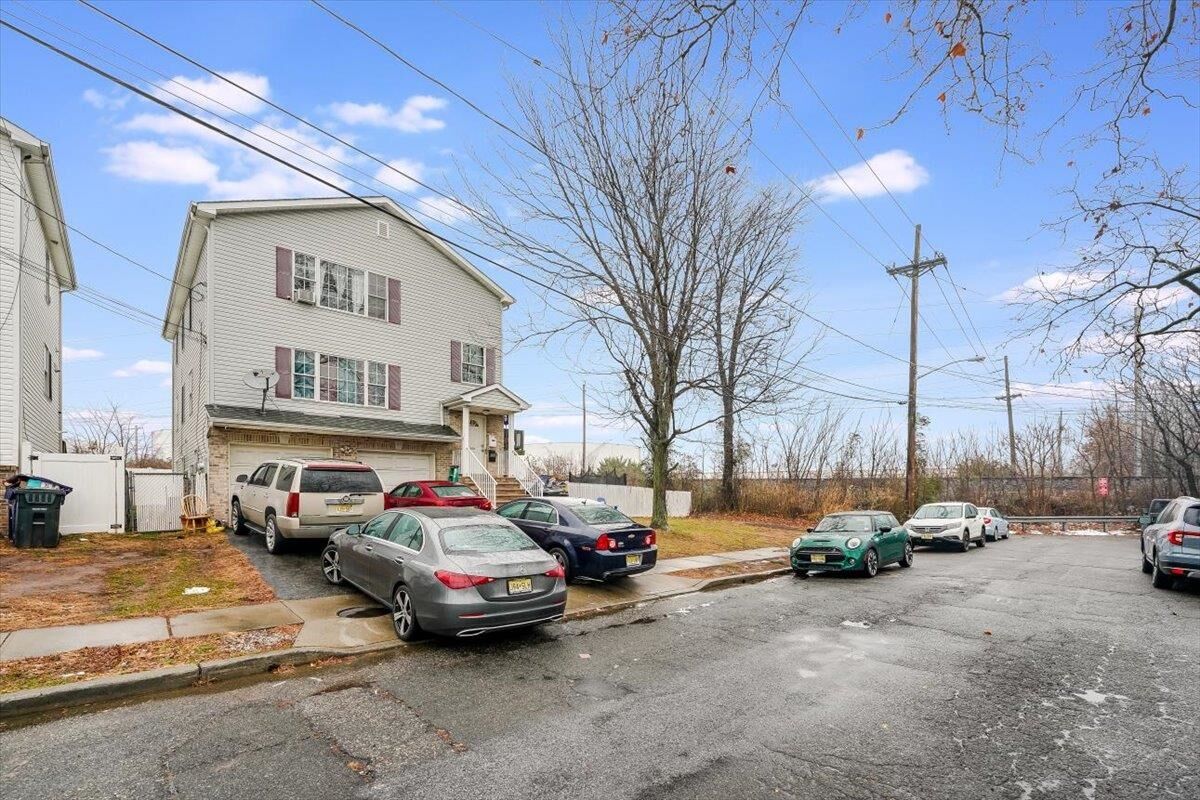 Property Photo: 354 Garretson Ave NJ 08861