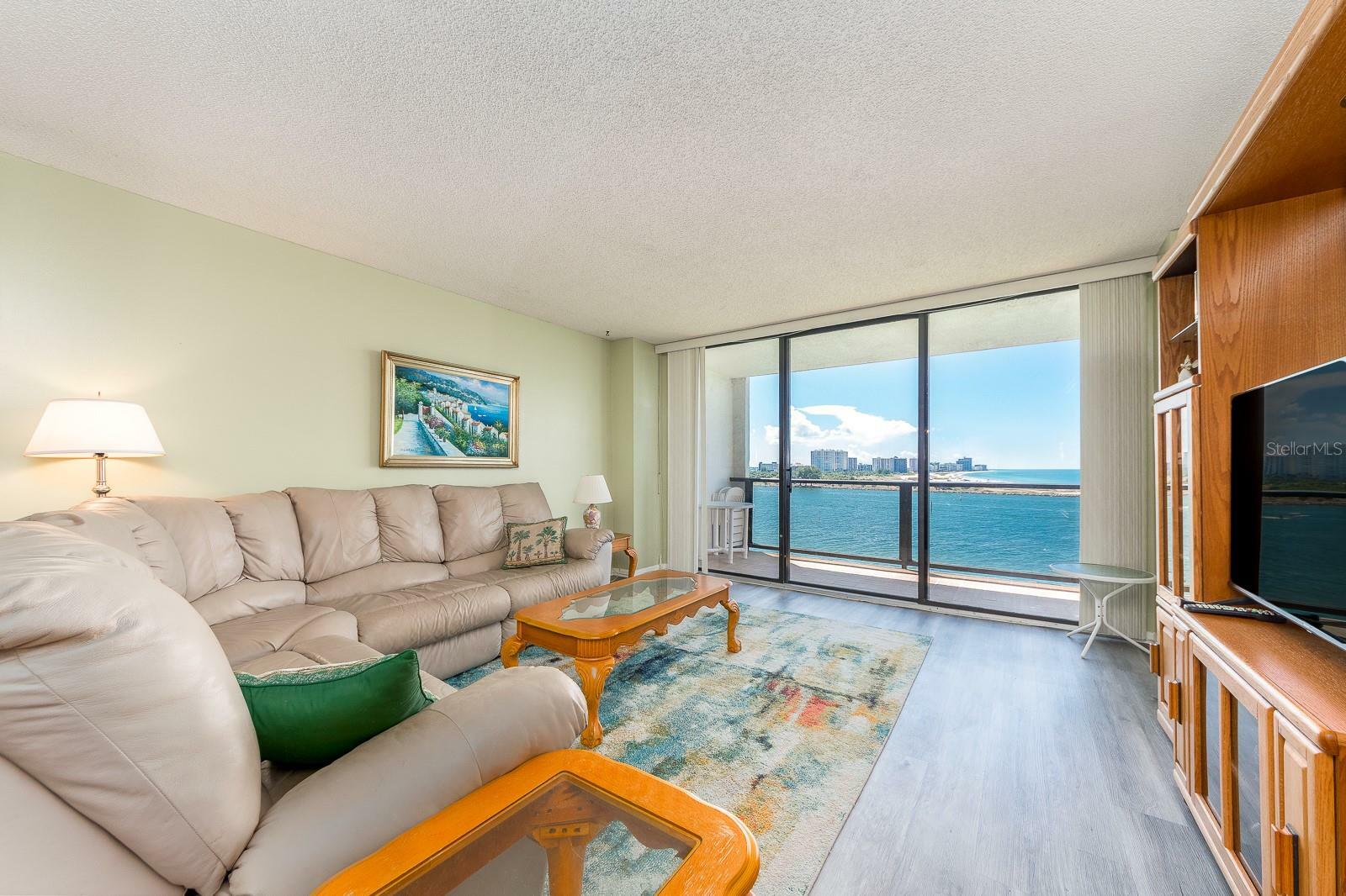 Property Photo:  450 S Gulfview Boulevard 807  FL 33767 