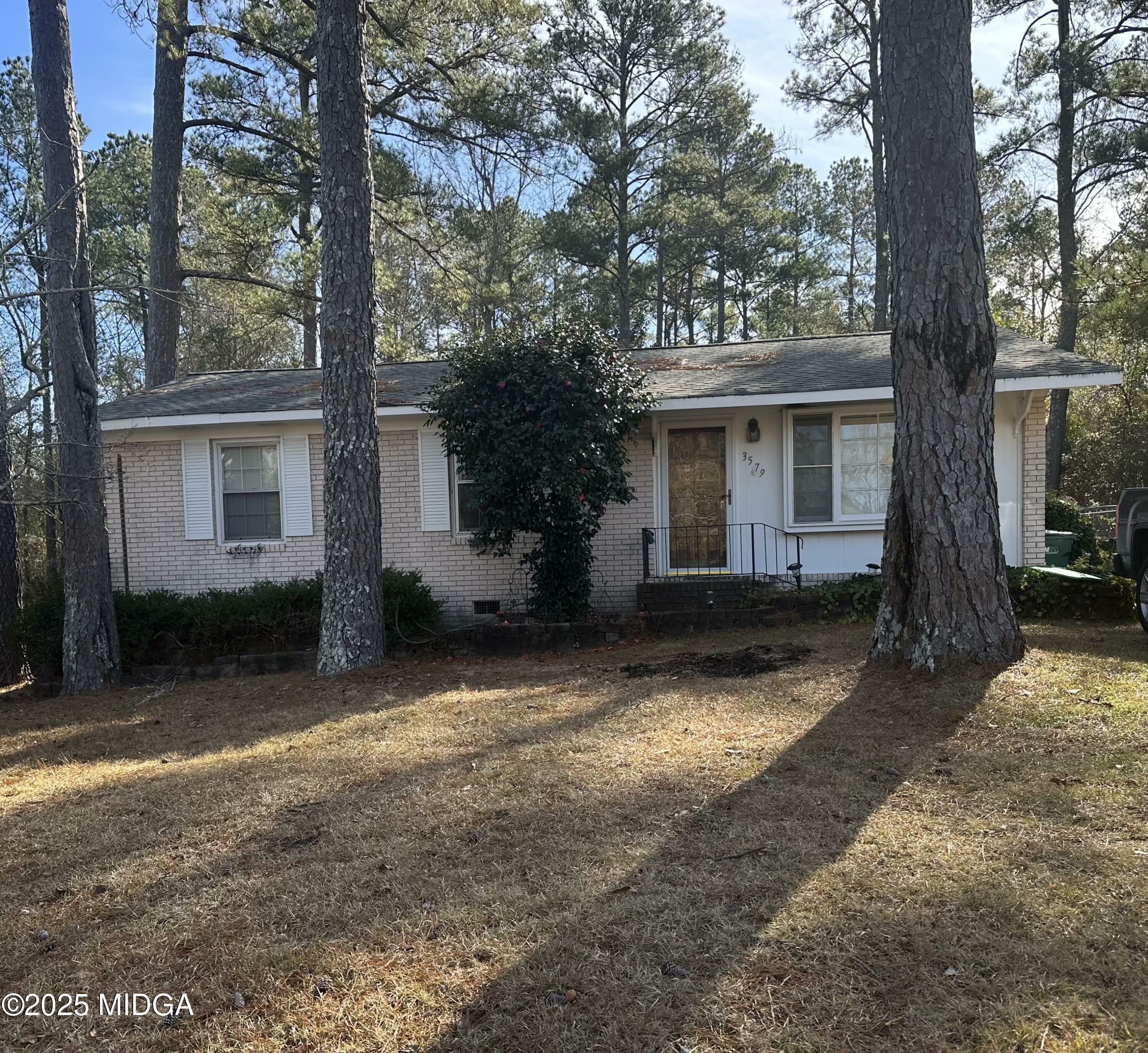 Property Photo:  3579 Kingsview Drive  GA 31211 