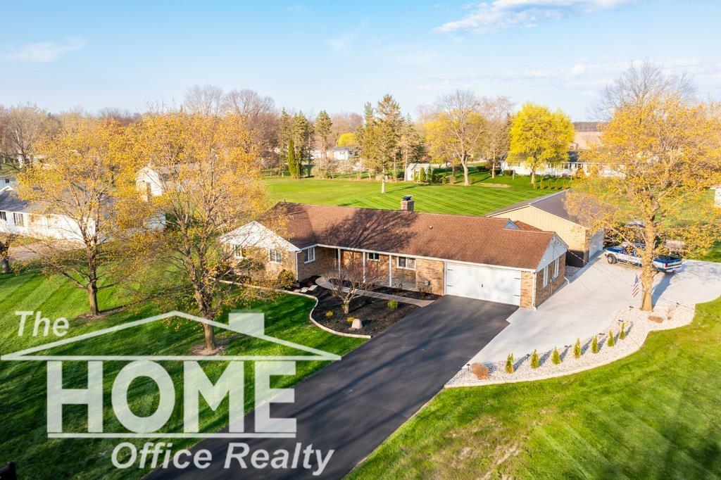 Property Photo: 200 Elmwood Drive MI 48817