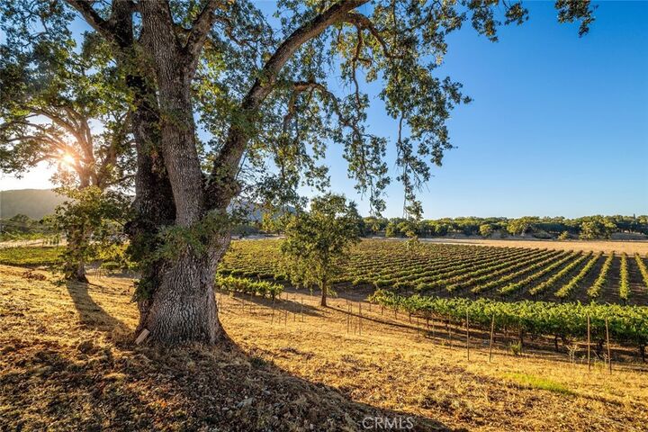 5615 Highland Springs Road  Lakeport CA 95453 photo