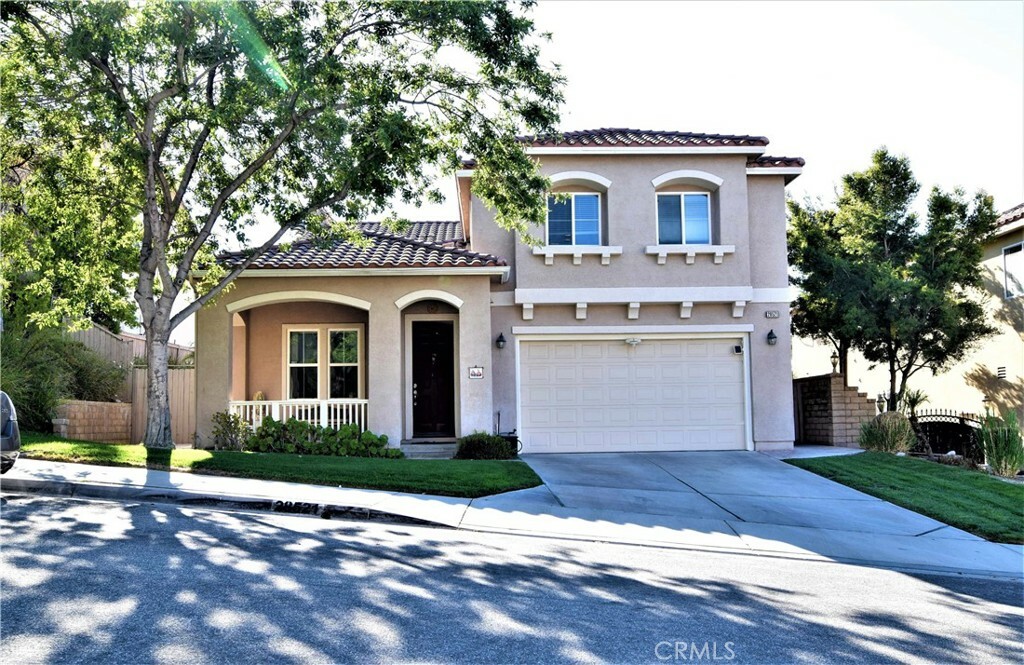 Property Photo:  28521 Meadow Heights Court  CA 91387 