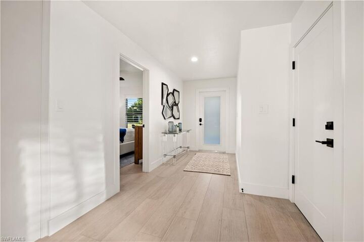 Property Photo:  538 106th Ave N  FL 34108 