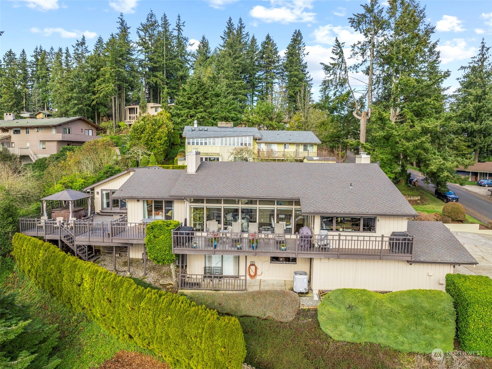 Property Photo: 2368 E Lynnwood Drive WA 98632