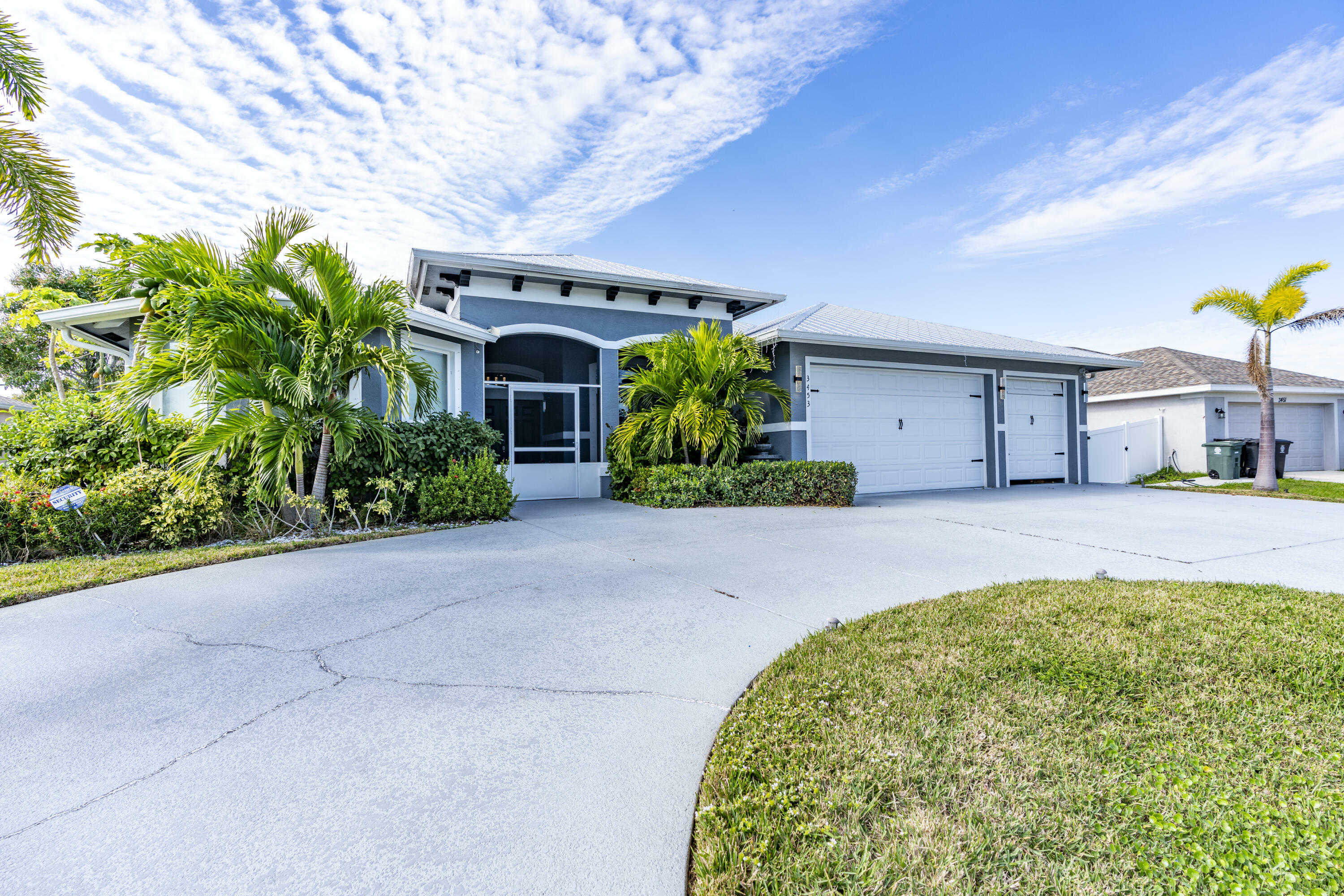 3453 SE Hart Circle  Port Saint Lucie FL 34984 photo