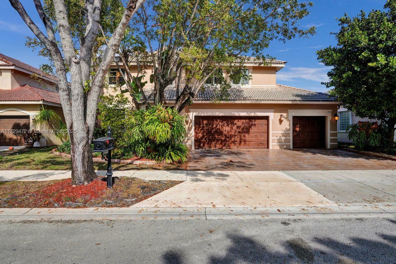 Property Photo:  3860 Heron Ridge Ln  FL 33331 