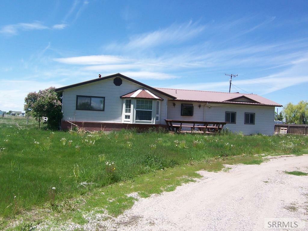 Property Photo: 4695 N 55th E ID 83427
