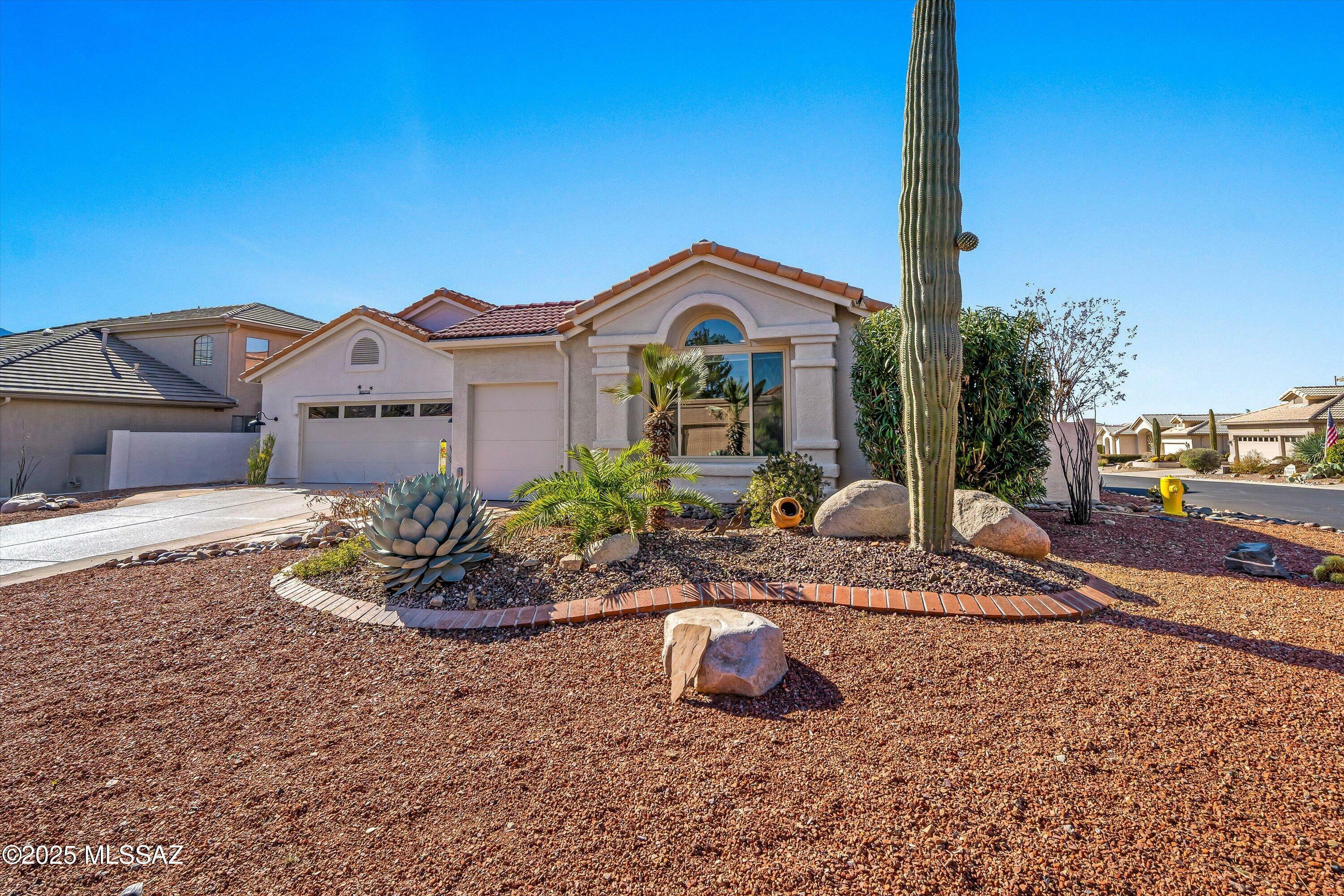 Property Photo:  65731 E Rolling Hills Drive  AZ 85739 