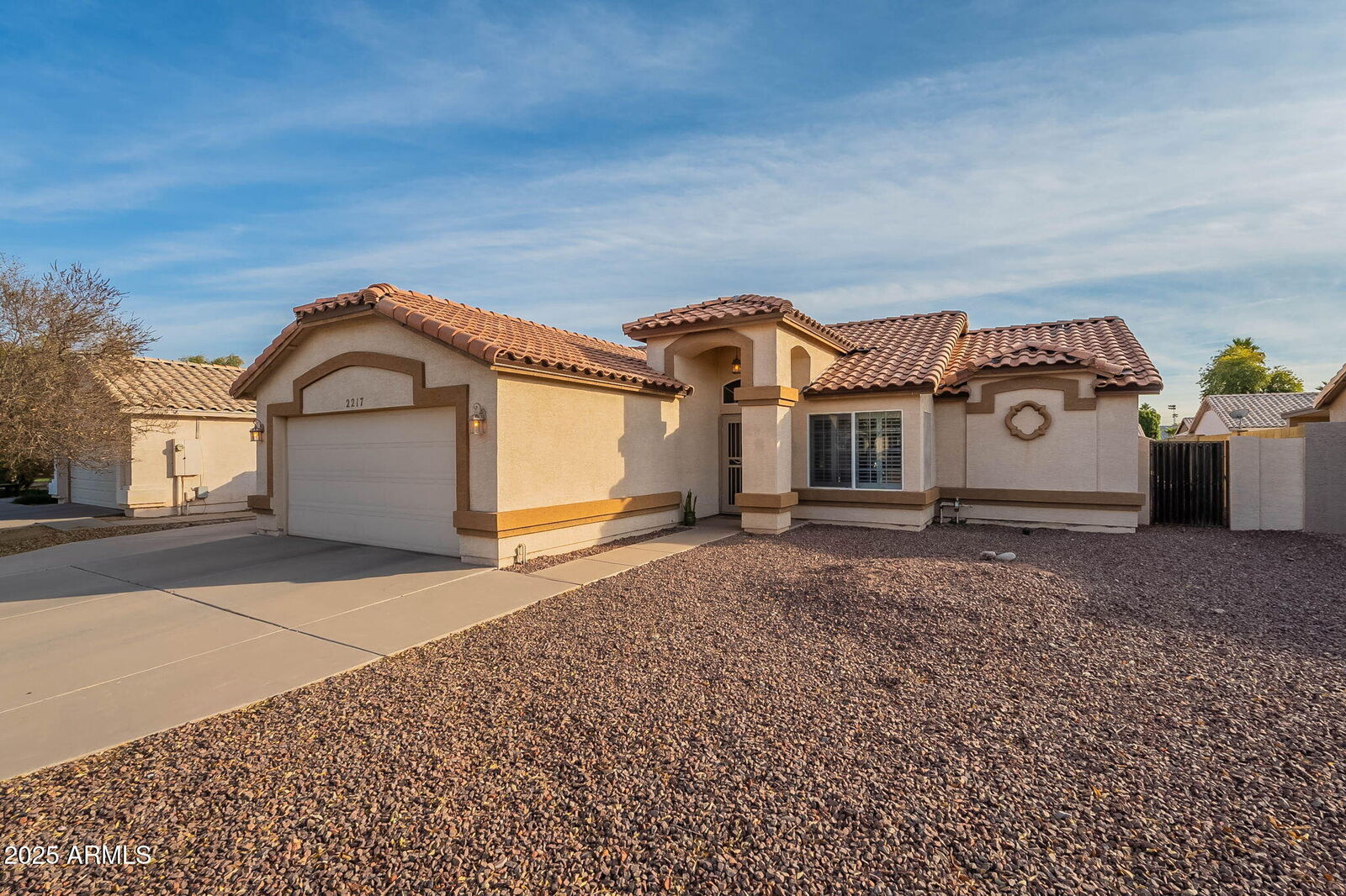Property Photo: 2217 E Devon Court AZ 85296