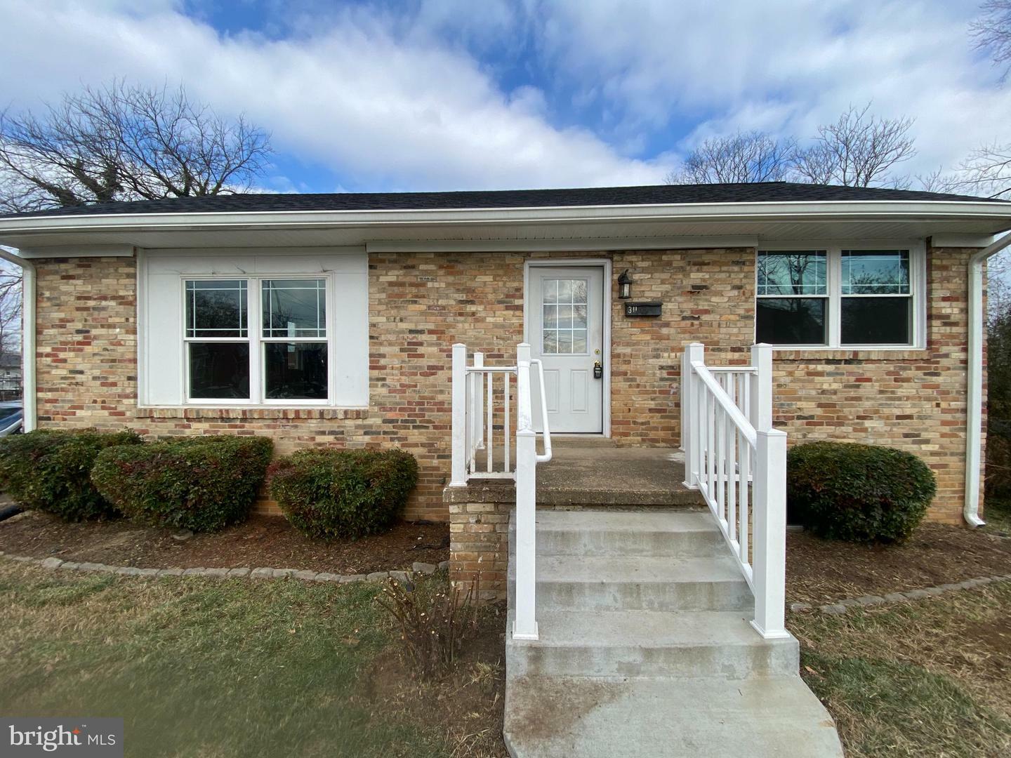 Property Photo:  311 McKinney Street  VA 22401 