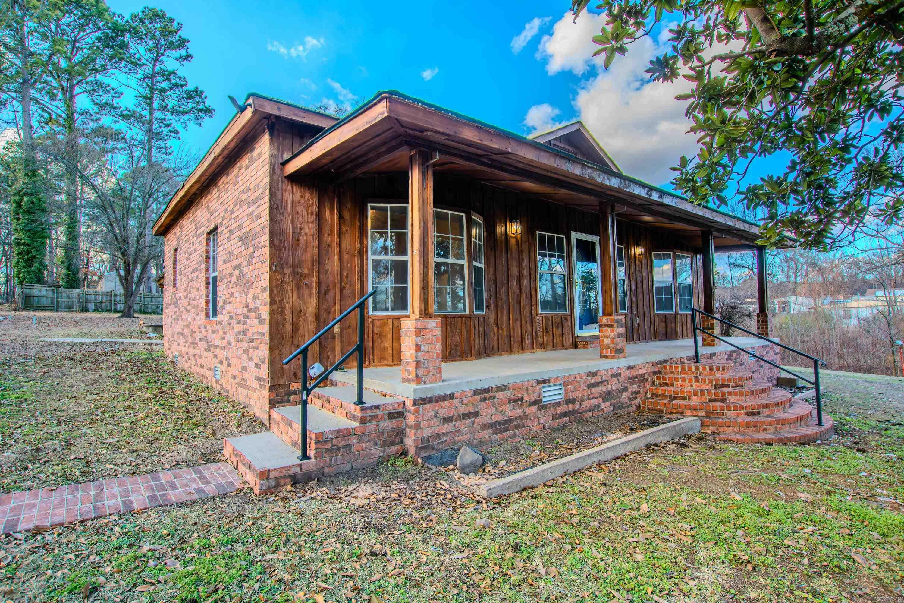 Property Photo:  2923 Whistling Pine  AR 72022 