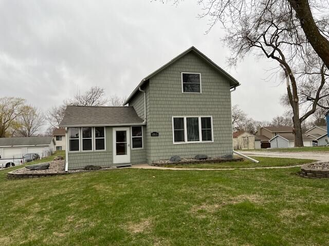 Property Photo: 1311 Georgia Avenue IA 50014