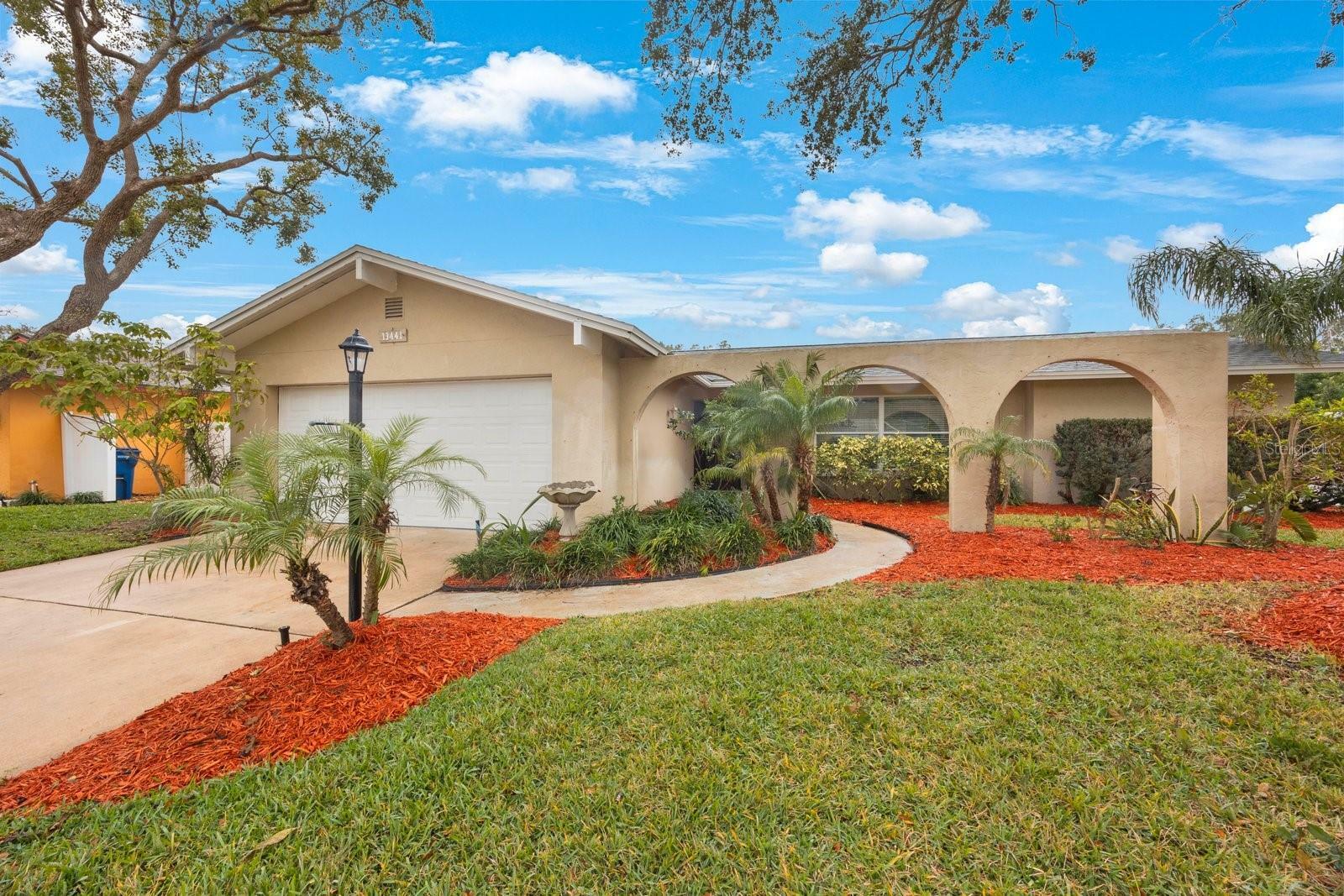 Property Photo:  13441 Del Prado Drive S  FL 33774 