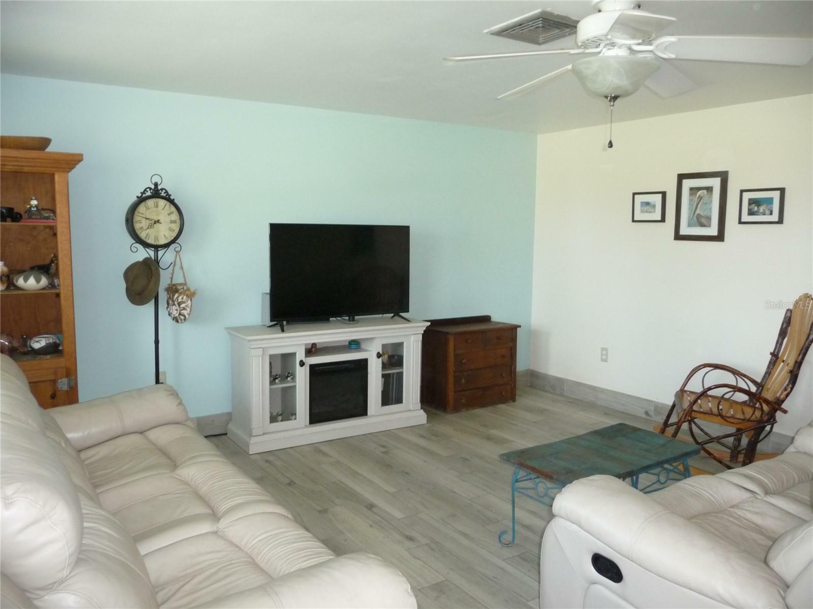 Property Photo:  3159 Pinetree Street  FL 33952 