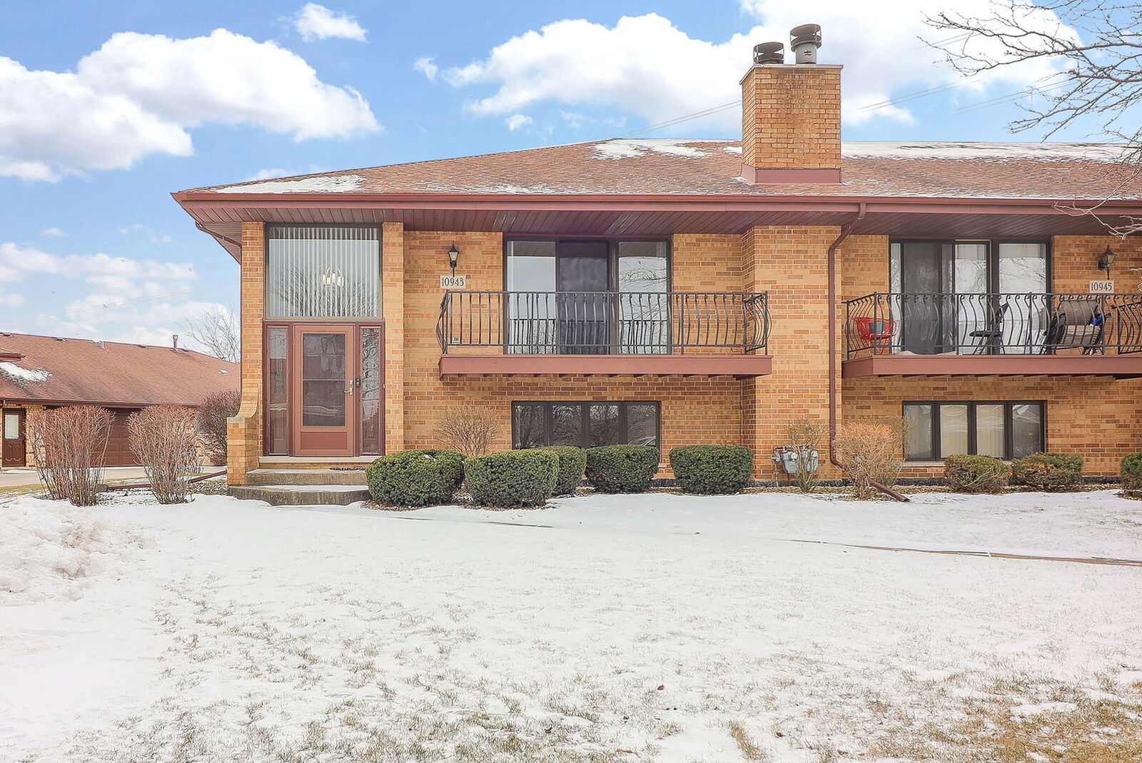 Property Photo:  10943 Colorado Court  IL 60467 